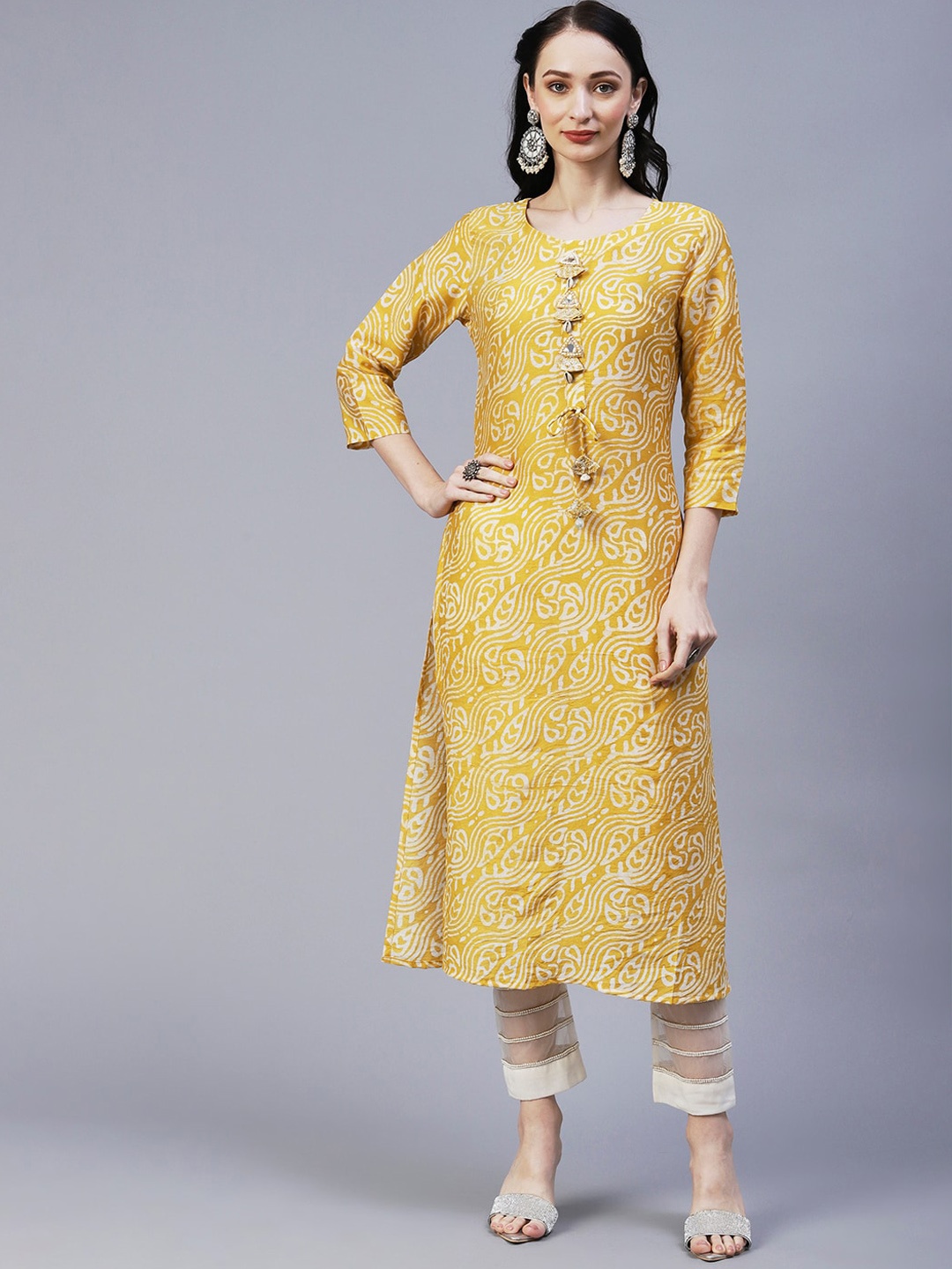 

FASHOR Floral Batik Printed Straight Kurta, Yellow