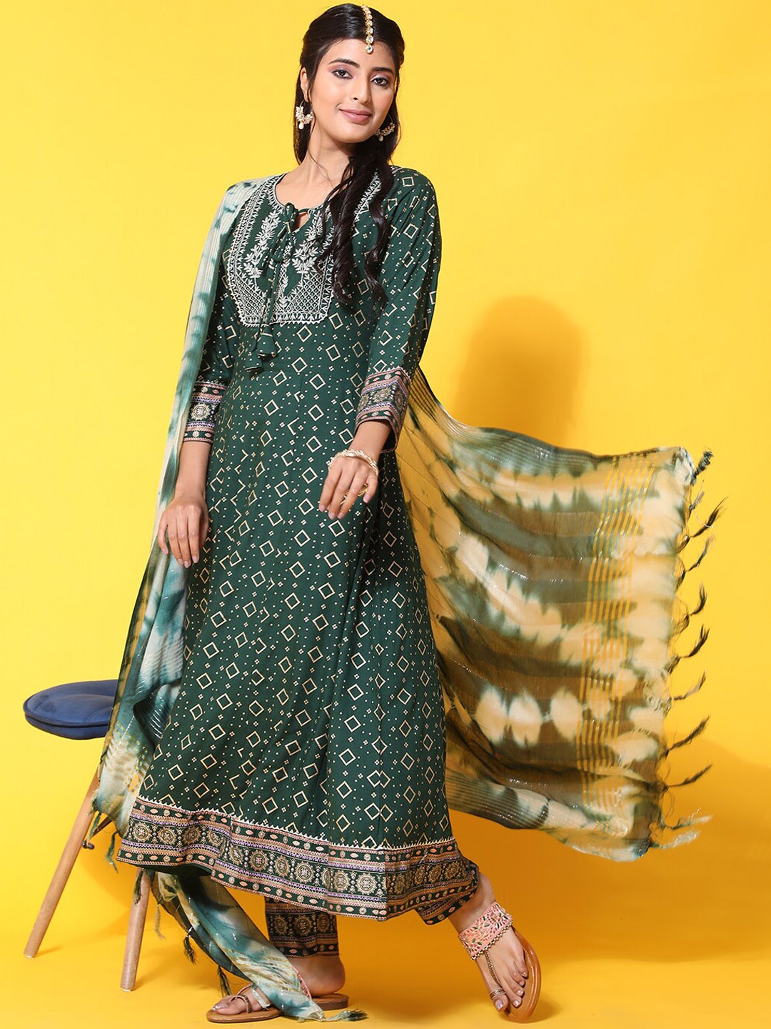 

Ziva Fashion Ethnic Motifs Printed Thread Work Anarkali Kurta with Trousers & Dupatta, Green