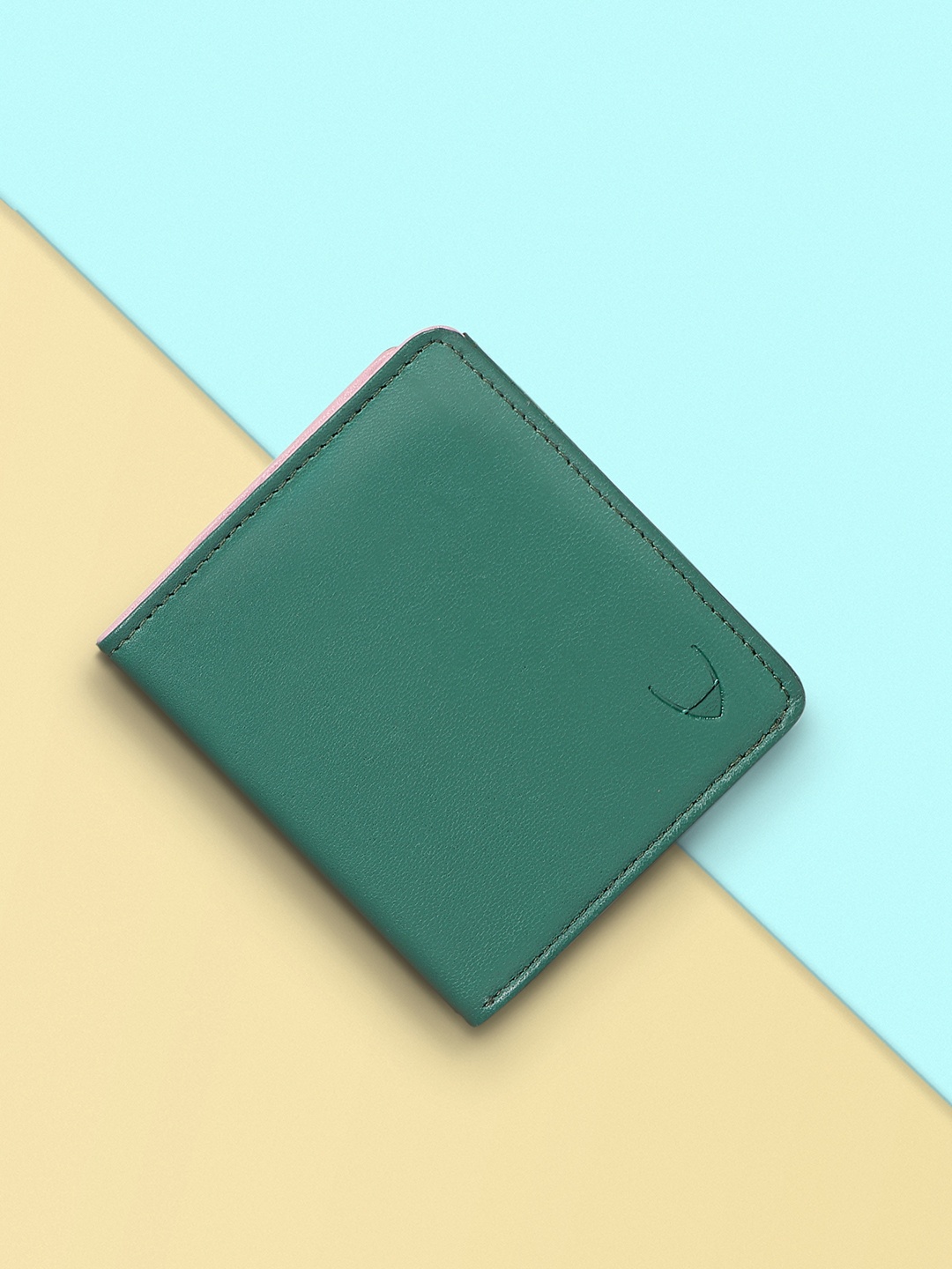 

Hidesign Women Leather Two Fold Wallet, Green