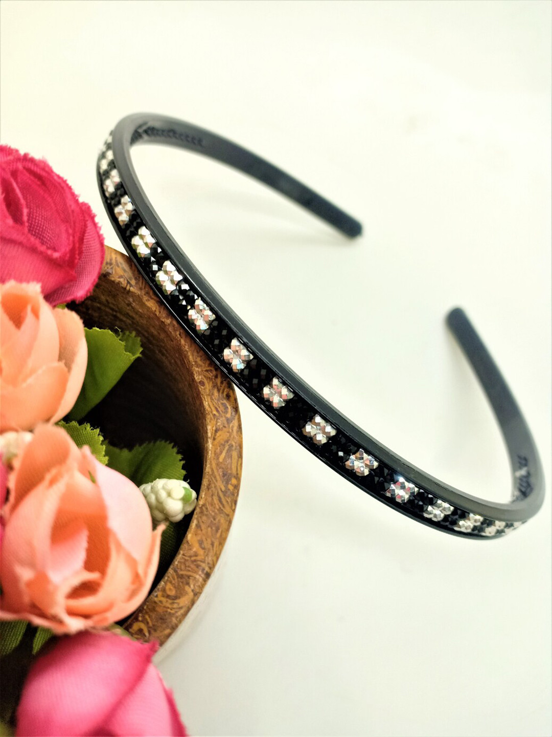 

FEMMIBELLA Women Embellished Hairband, Black