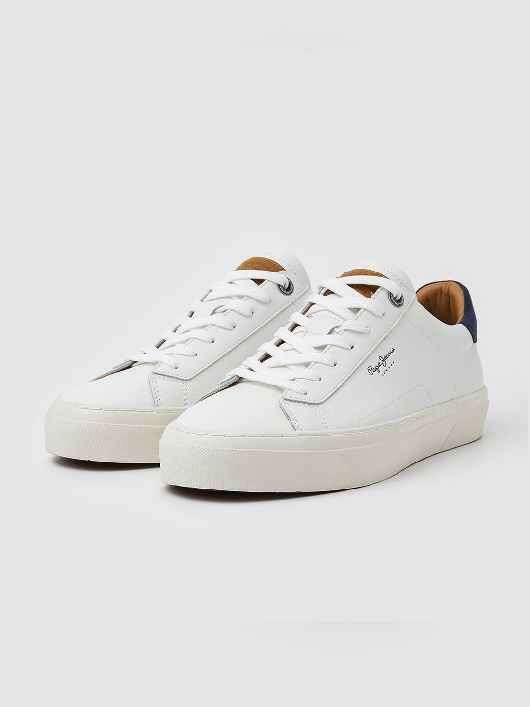 

Pepe Jeans Men Yogi Original 23 Sneakers, White