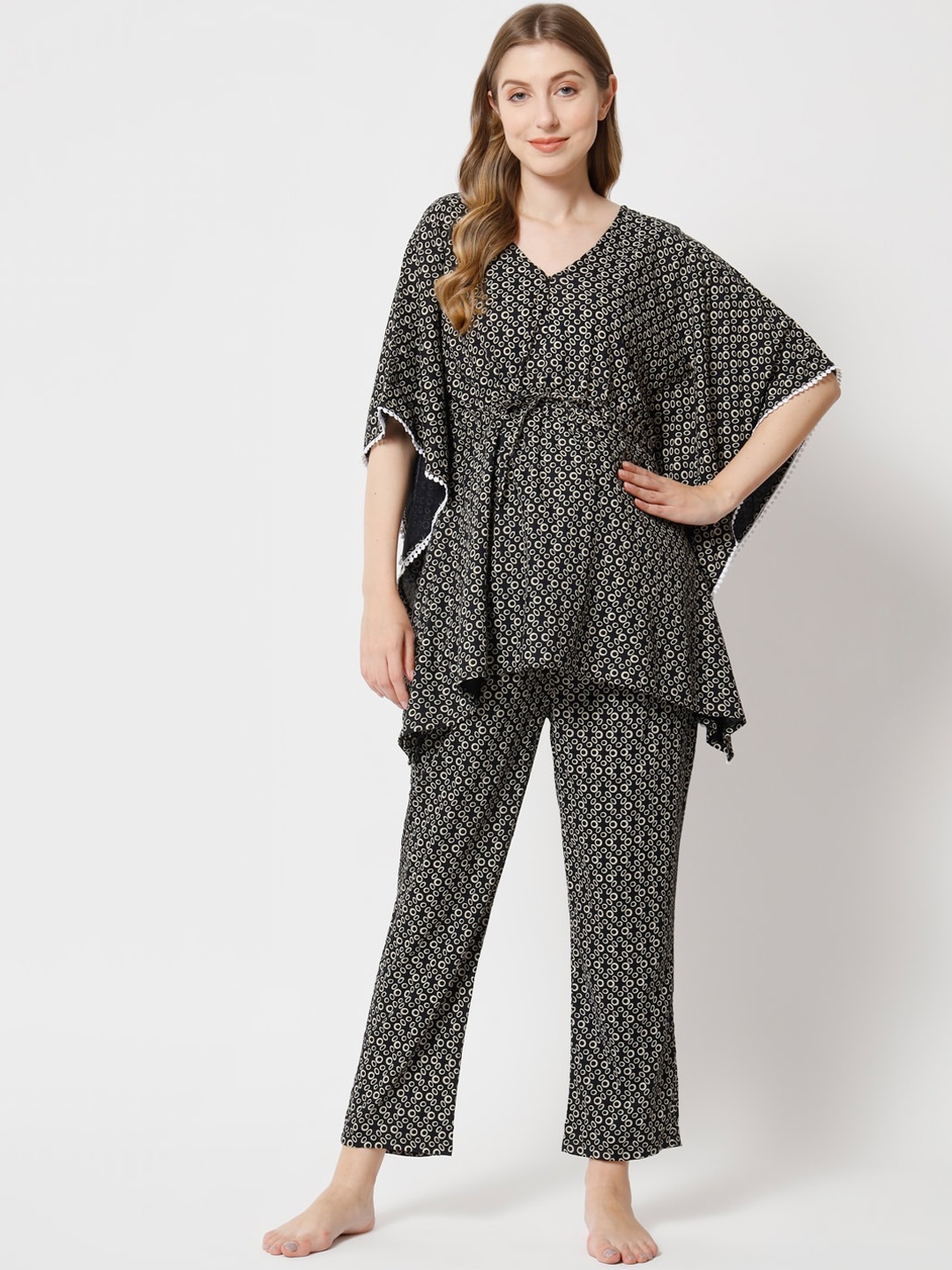 

Aujjessa Geometric Printed Maternity Kaftan Night Suit, Black