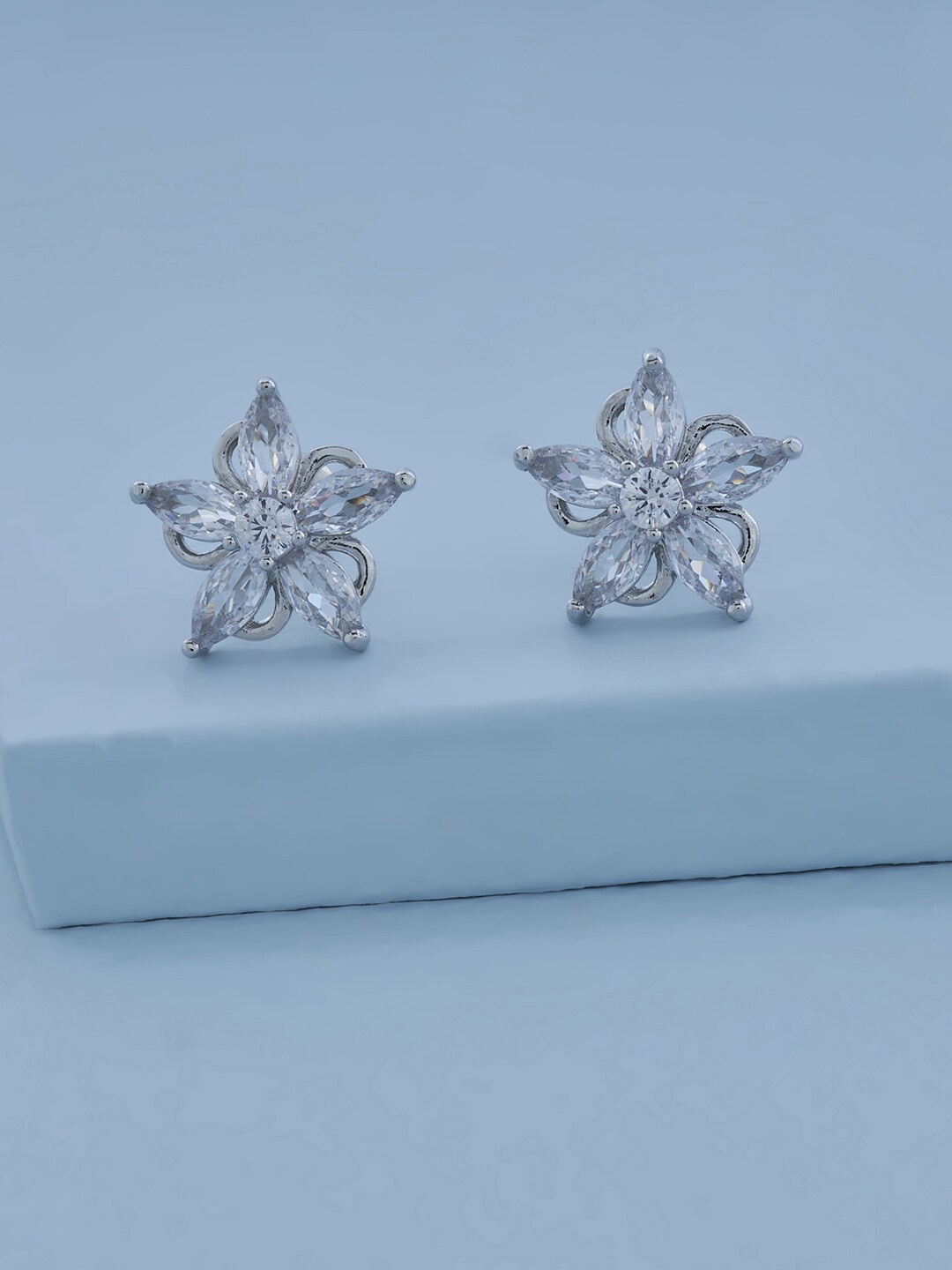 

Kushal's Fashion Jewellery Rhodium Plated Floral Studs Earrings, White