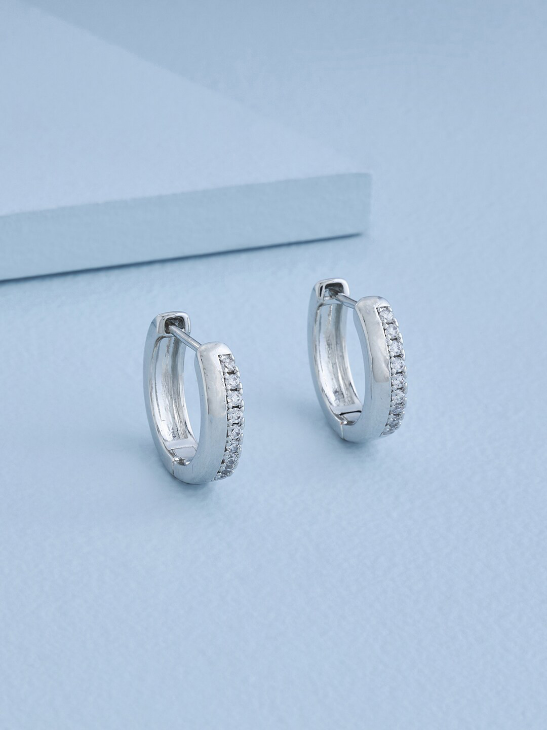 

Kushal's Fashion Jewellery Rhodium-Plated Contemporary Hoop Earrings, White