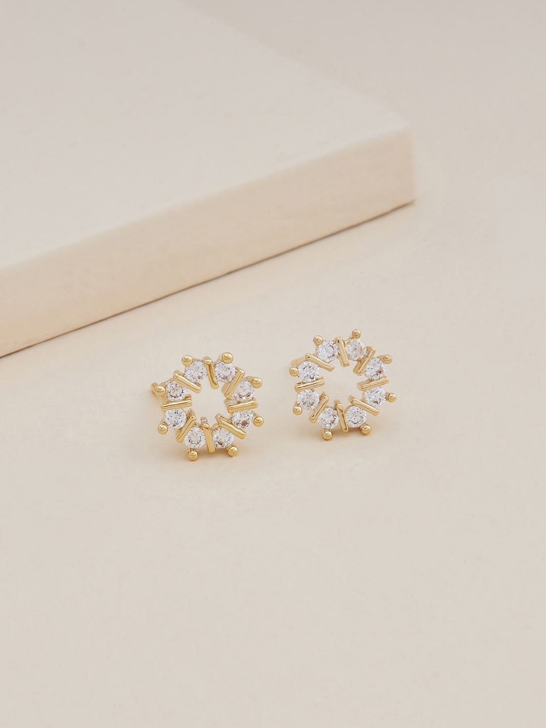 

Kushal's Fashion Jewellery Gold-Plated Contemporary Studs Earrings, White