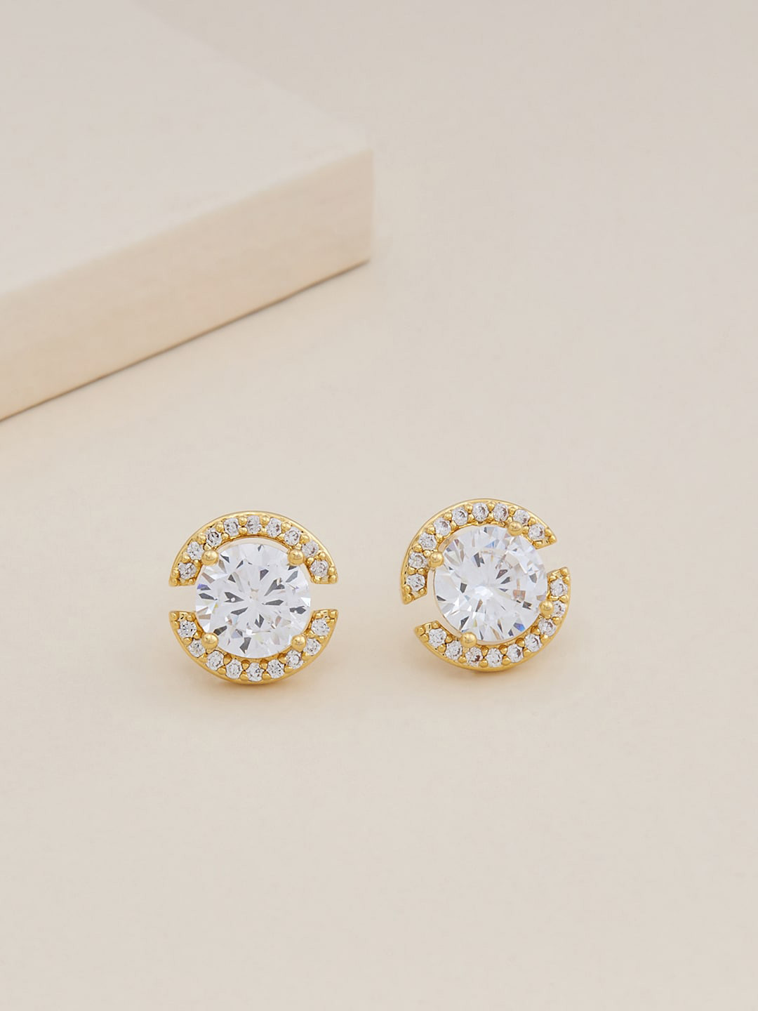 

Kushal's Fashion Jewellery Gold-Plated Contemporary Studs Earrings, White