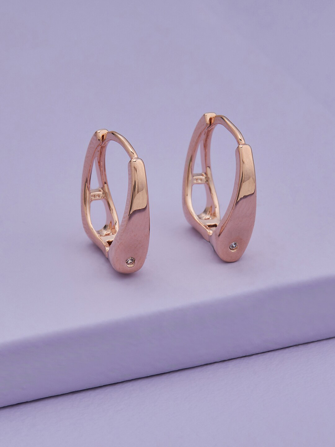

Kushal's Fashion Jewellery Rose-Gold Plated Contemporary Hoop Earrings, White