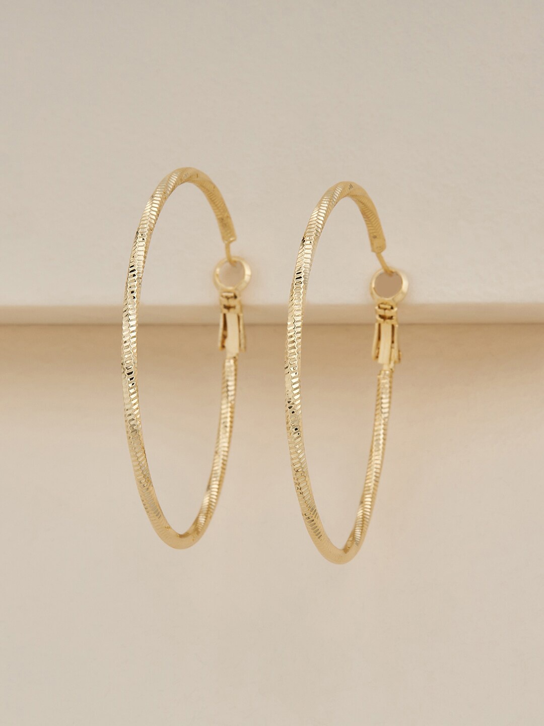 

Kushal's Fashion Jewellery Gold-Plated Circular Hoop Earrings