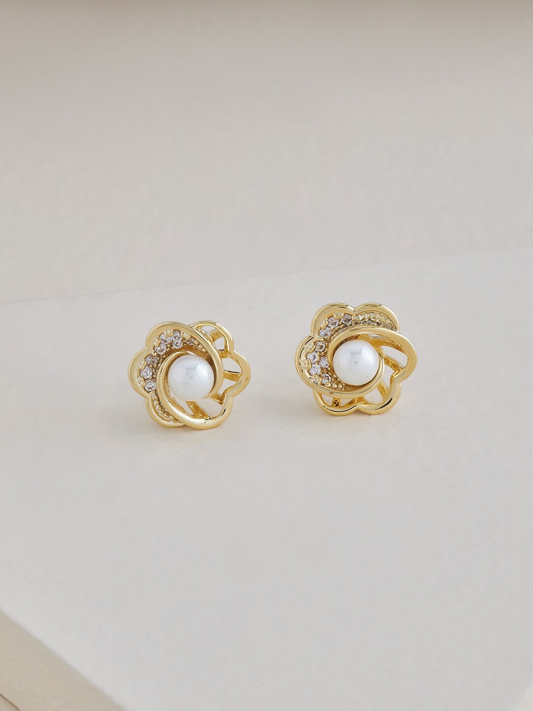 

Kushal's Fashion Jewellery Gold-Plated Cubic Zirconia Floral Studs Earrings, White