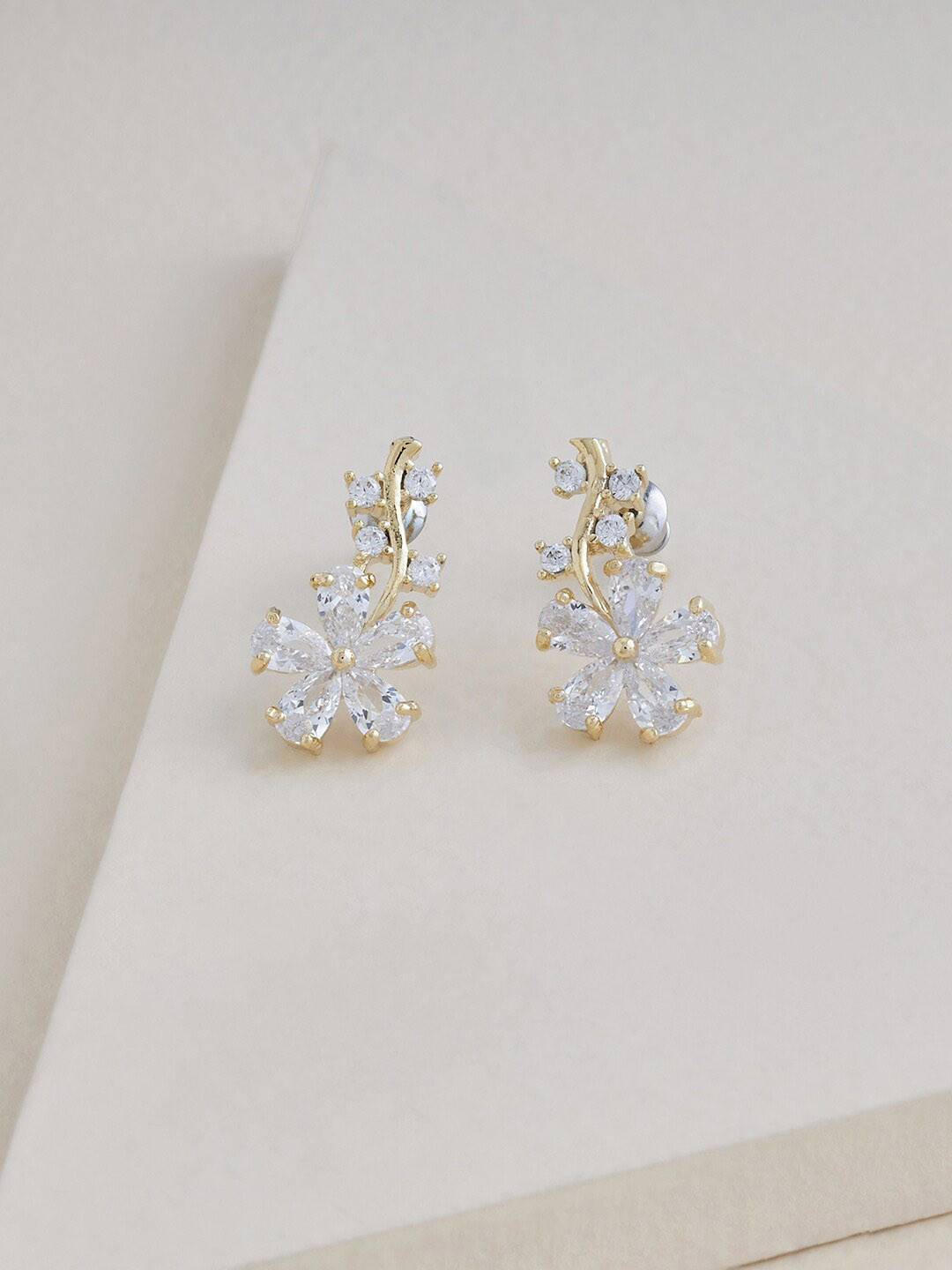 

Kushal's Fashion Jewellery Gold Plated Contemporary Studs Earrings, White