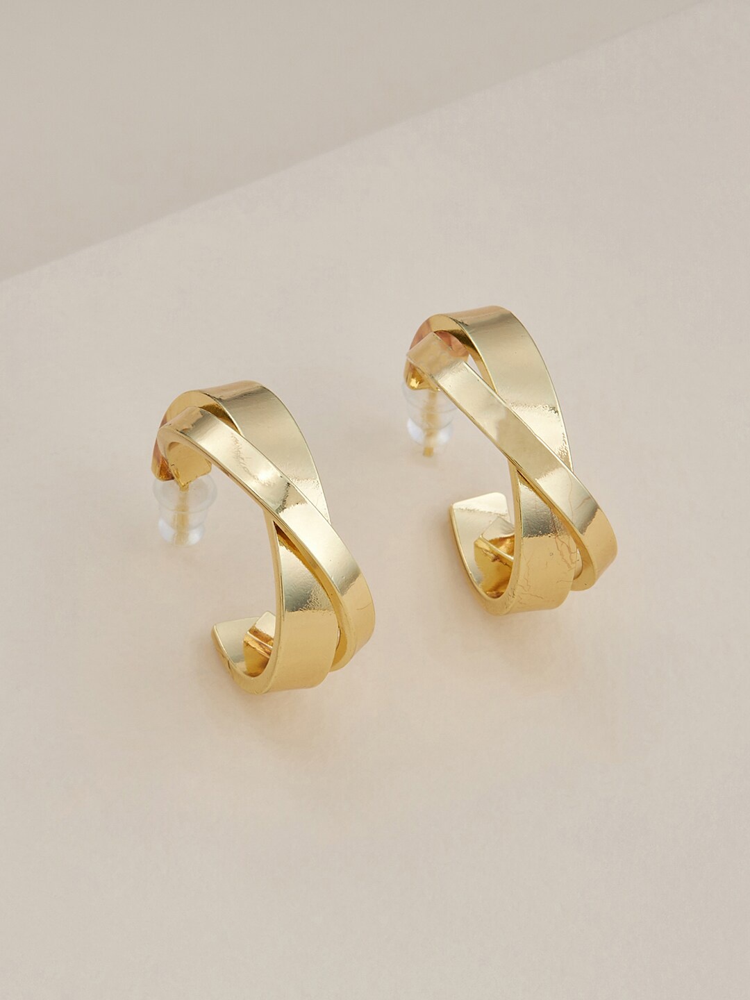 

Kushal's Fashion Jewellery Gold-Plated Contemporary Studs Earrings