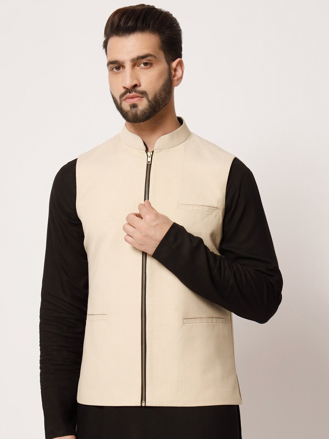 

MAXENCE Men Mandarin Collar Pure Silk Nehru Jacket, Cream