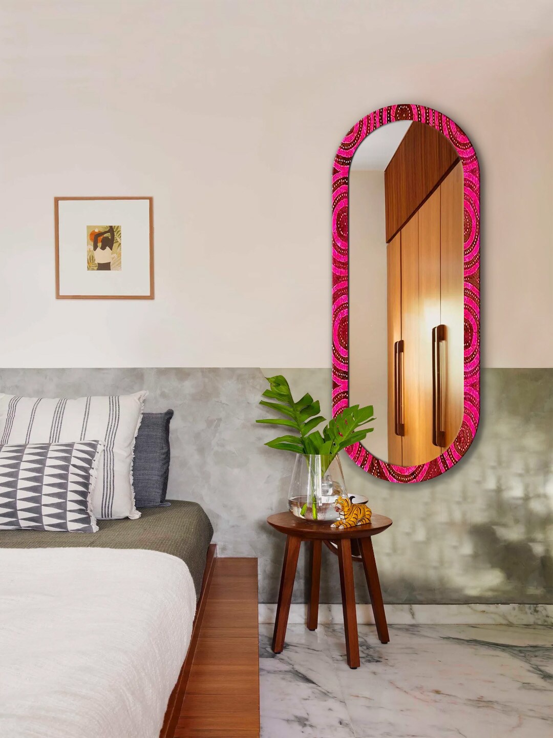 

999Store Red & Pink Printed Wall Mirror