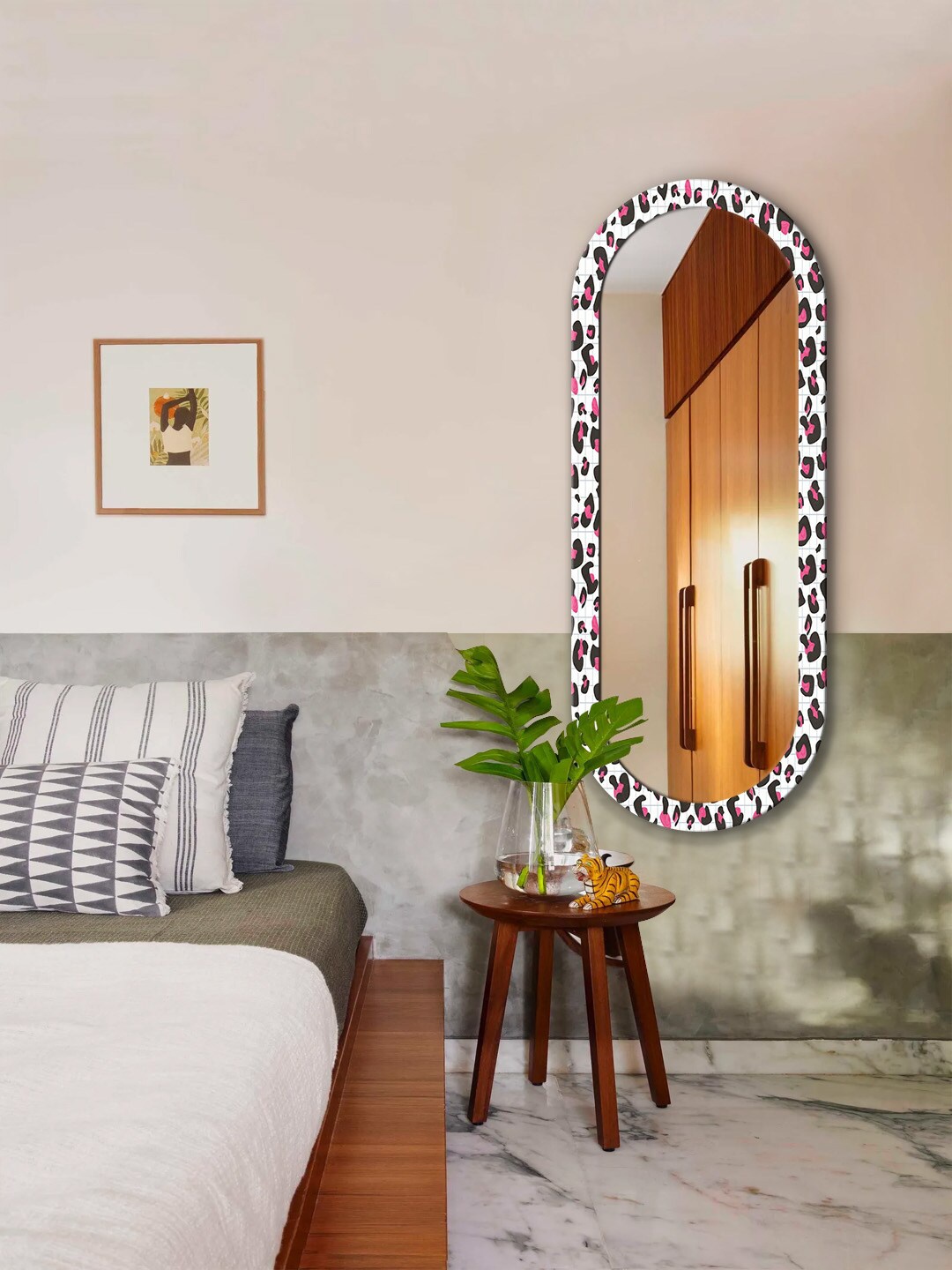 

999Store White & Pink Printed Wall Mirror