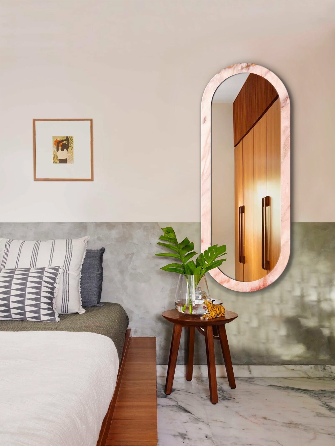 

999Store Brown Marvel Printed Wall Mirror