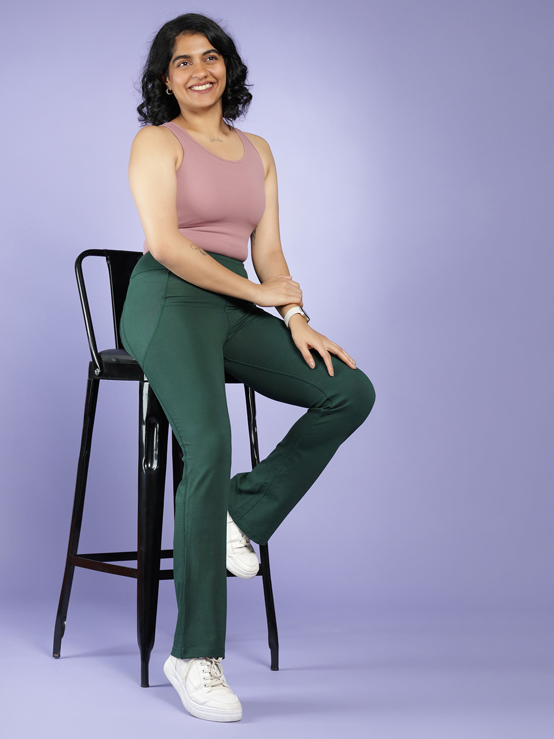 

Blissclub The Groove In Women High Rise Flared Track Pants - Tall, Green