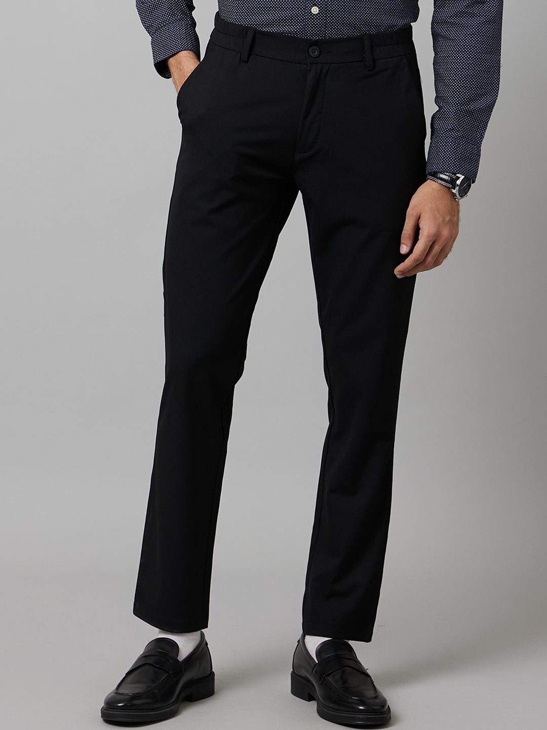 

Celio Men Classic Mid-Rise Formal Trousers, Black