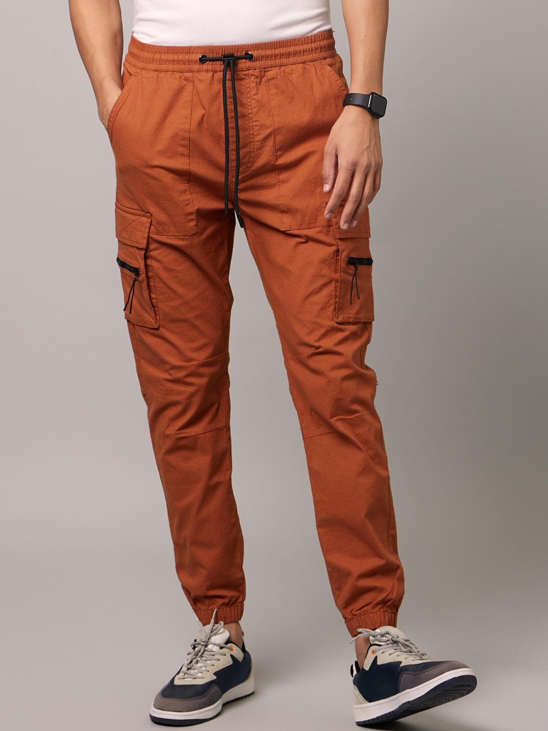 

Celio Men Regular Fit Cotton Cargo Trousers, Rust