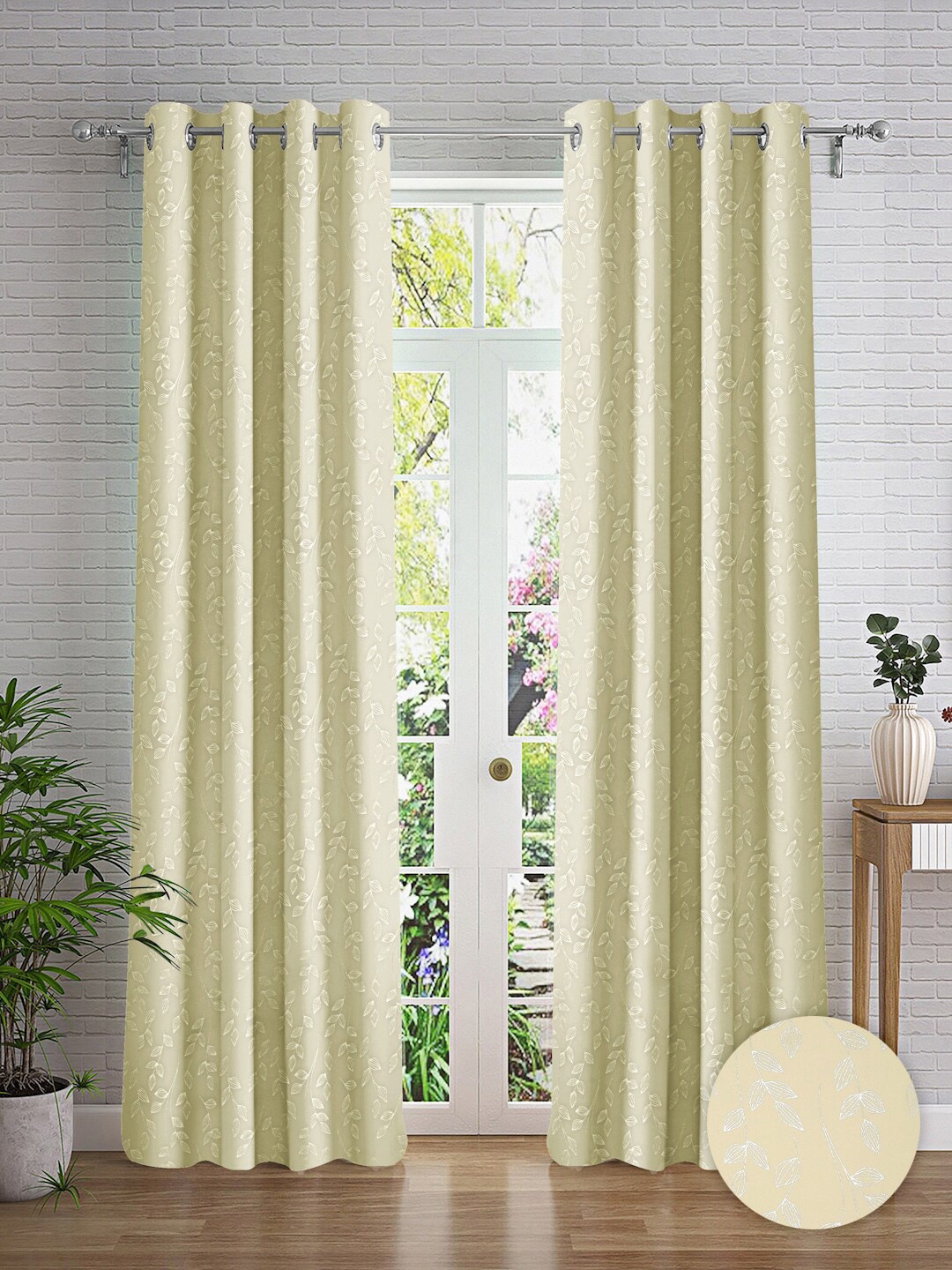 

Cortina Yellow & Silver-Toned 2 Pieces Floral Printed Door Curtains