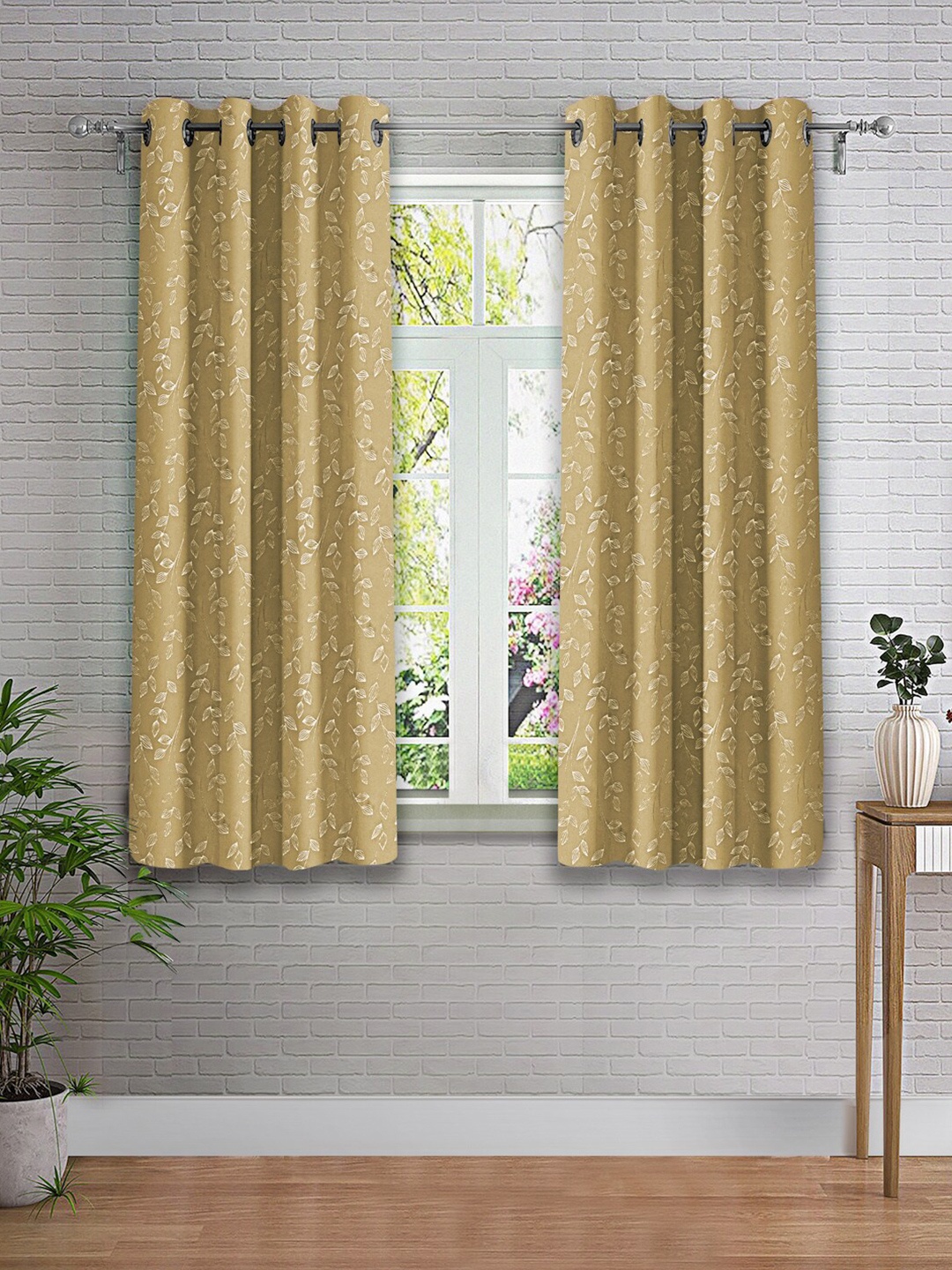 

Cortina Beige & White 2 Pieces Printed Window Curtains