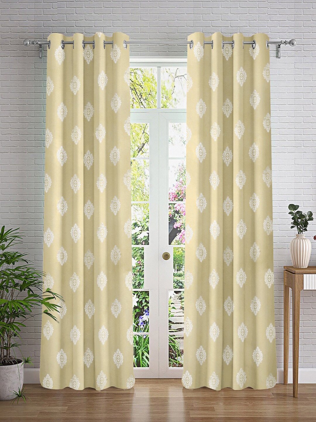 

Cortina Yellow & Silver-Toned Set of 2 Ethnic Motifs Door Curtain