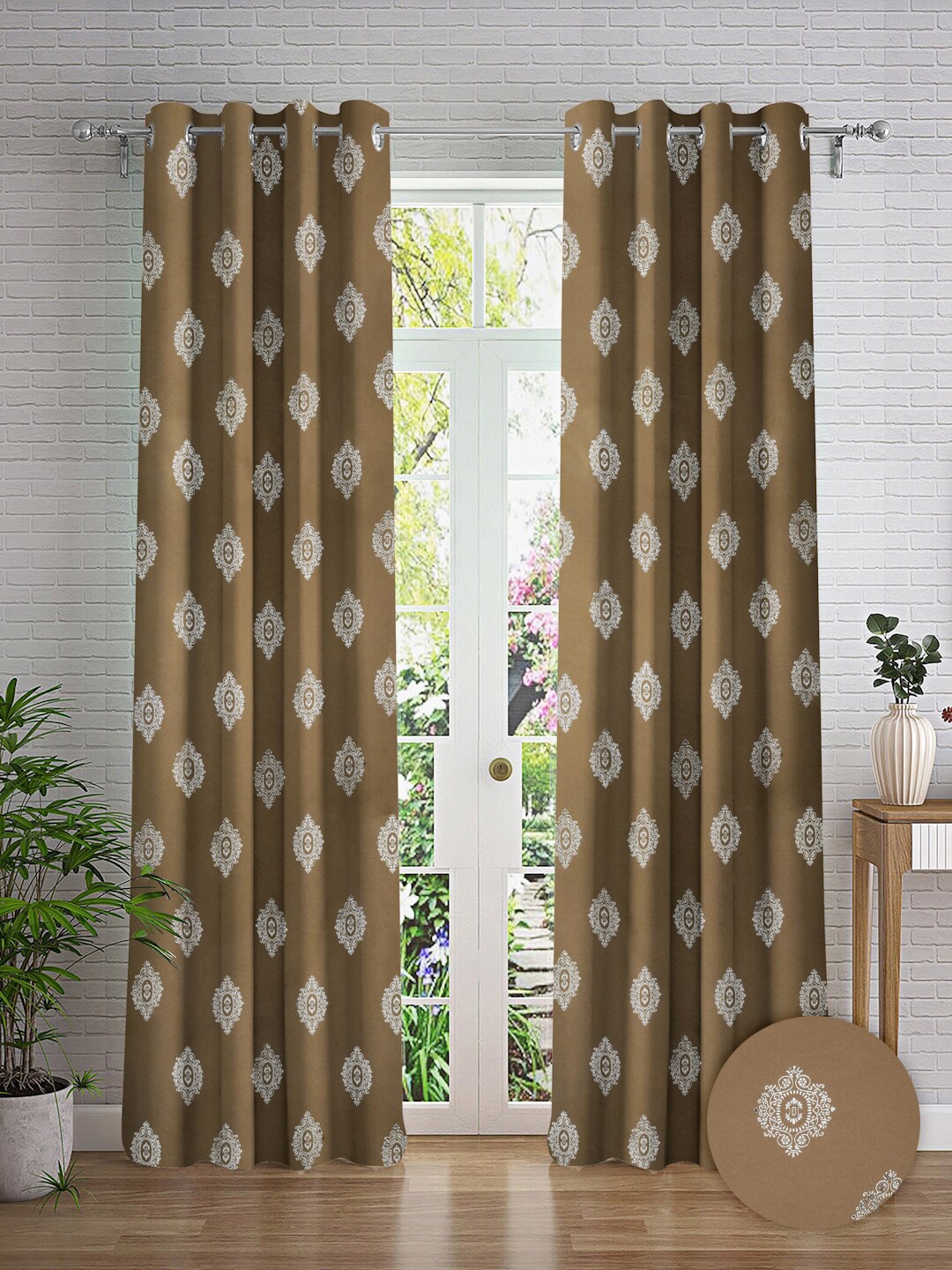 

Cortina Brown & White 2 Pieces Ethnic Motifs Printed Long Door Curtains