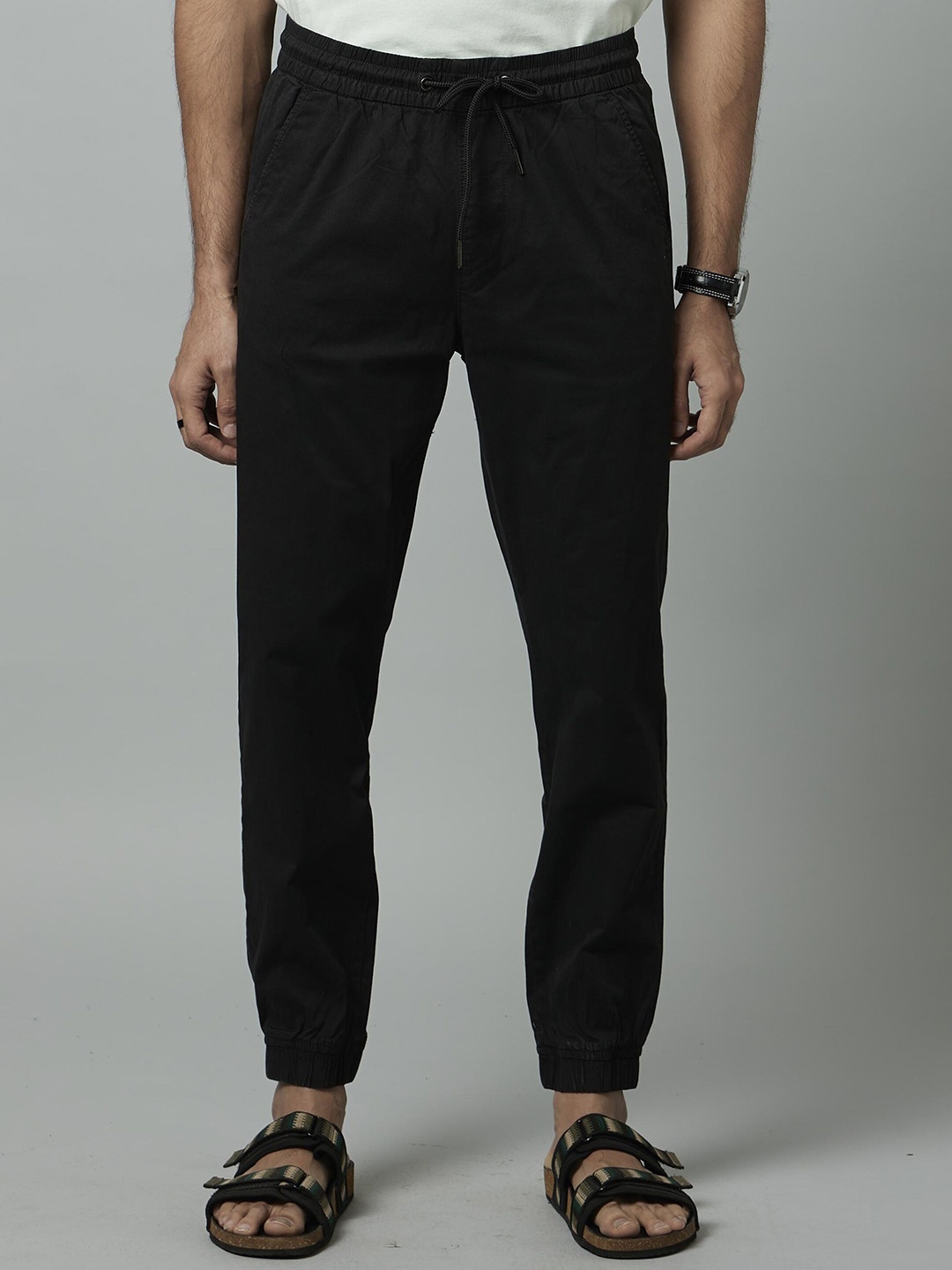 

Celio Men Mid-Rise Cotton Regular Fit Joggers, Navy blue