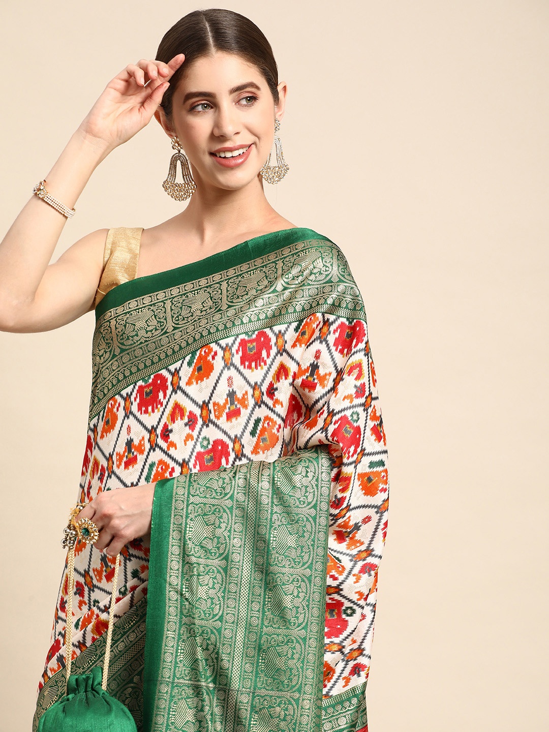 

VASTRANAND Zari Art Silk Ikat Saree, Red