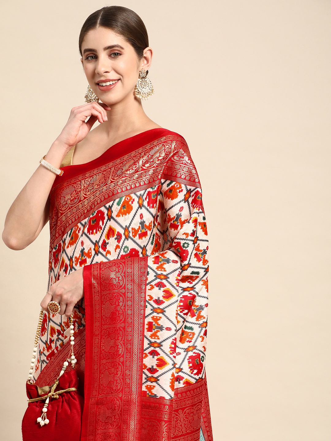 

VASTRANAND Zari Art Silk Ikat Saree, Red