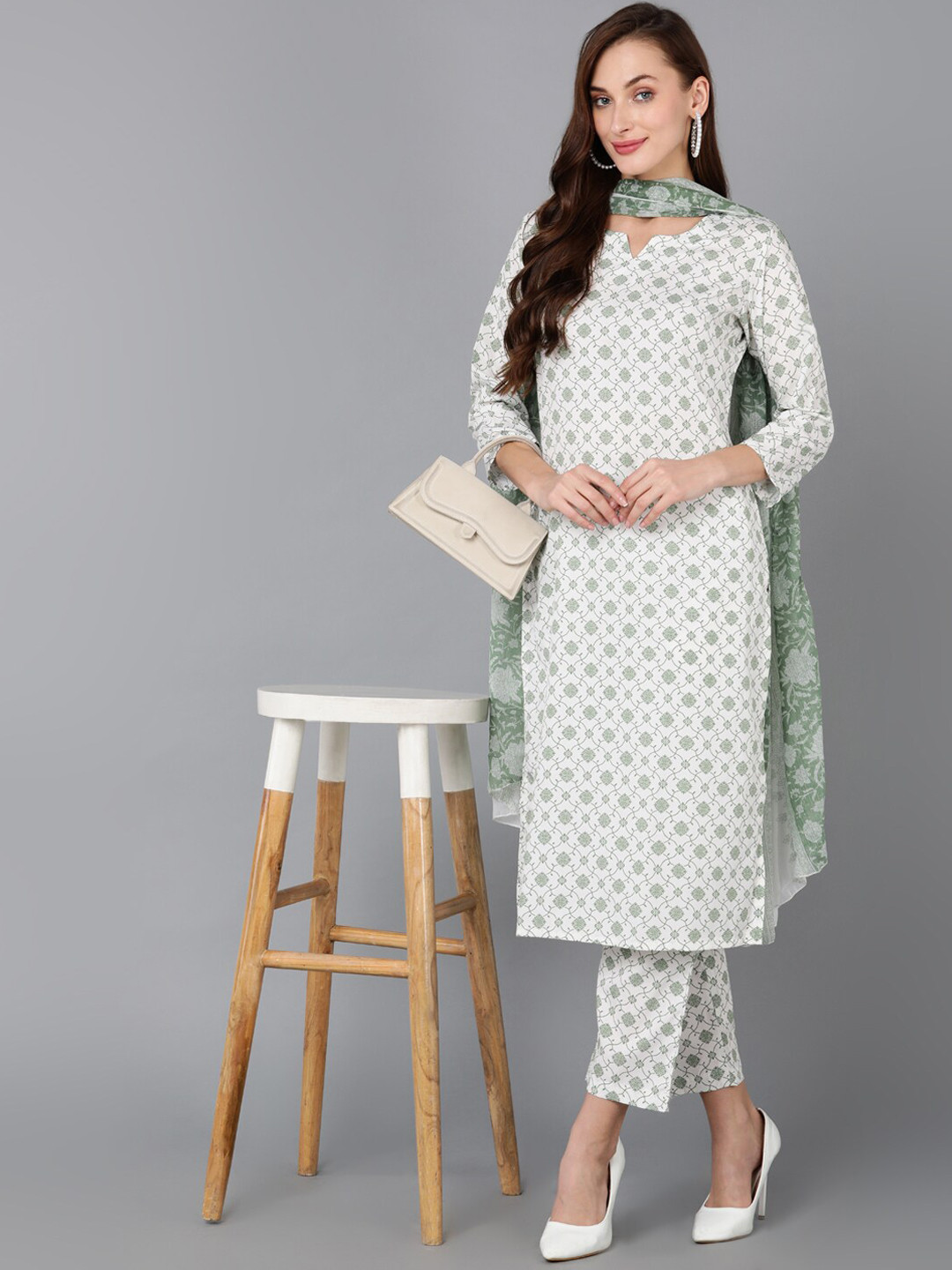 

AHIKA Ethnic Motifs Printed Regular Kurta with Trousers & With Dupatta, White