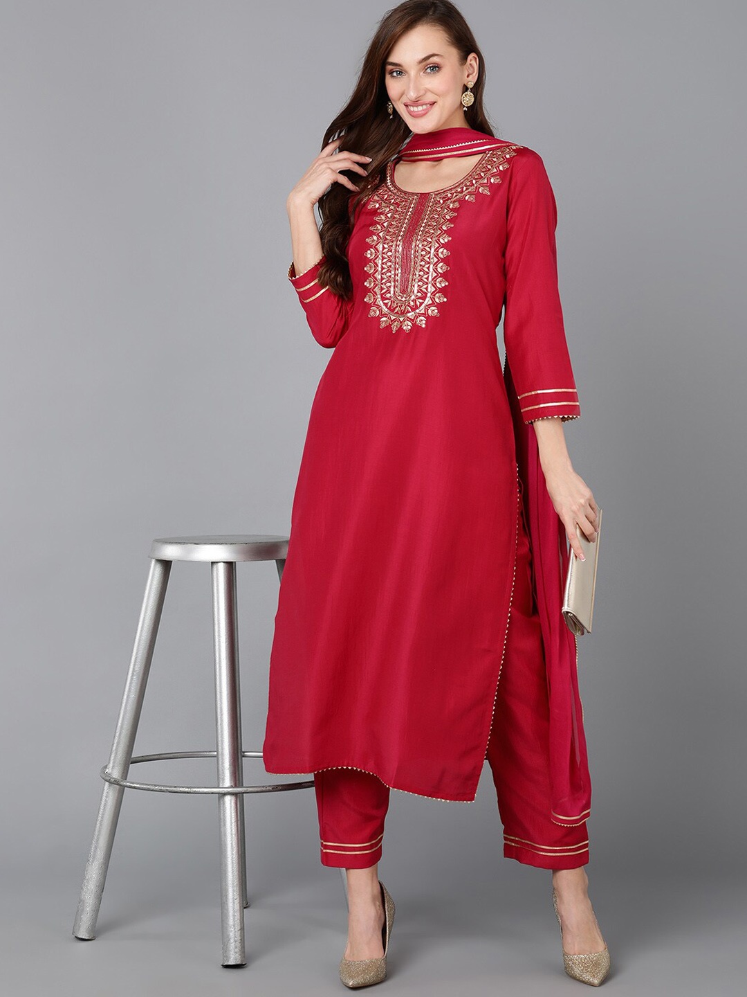 

AHIKA Ethnic Motifs Embroidered Sequinned Kurta with Trousers & Dupatta, Red