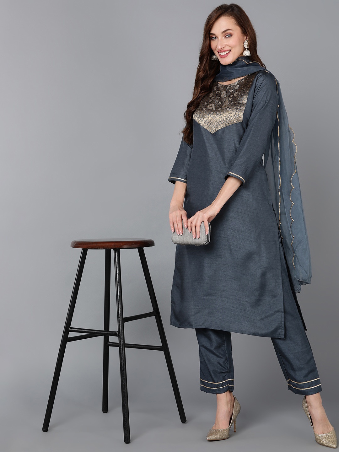 

AHIKA Floral Yoke Design Kurta with Trousers & Dupatta, Grey