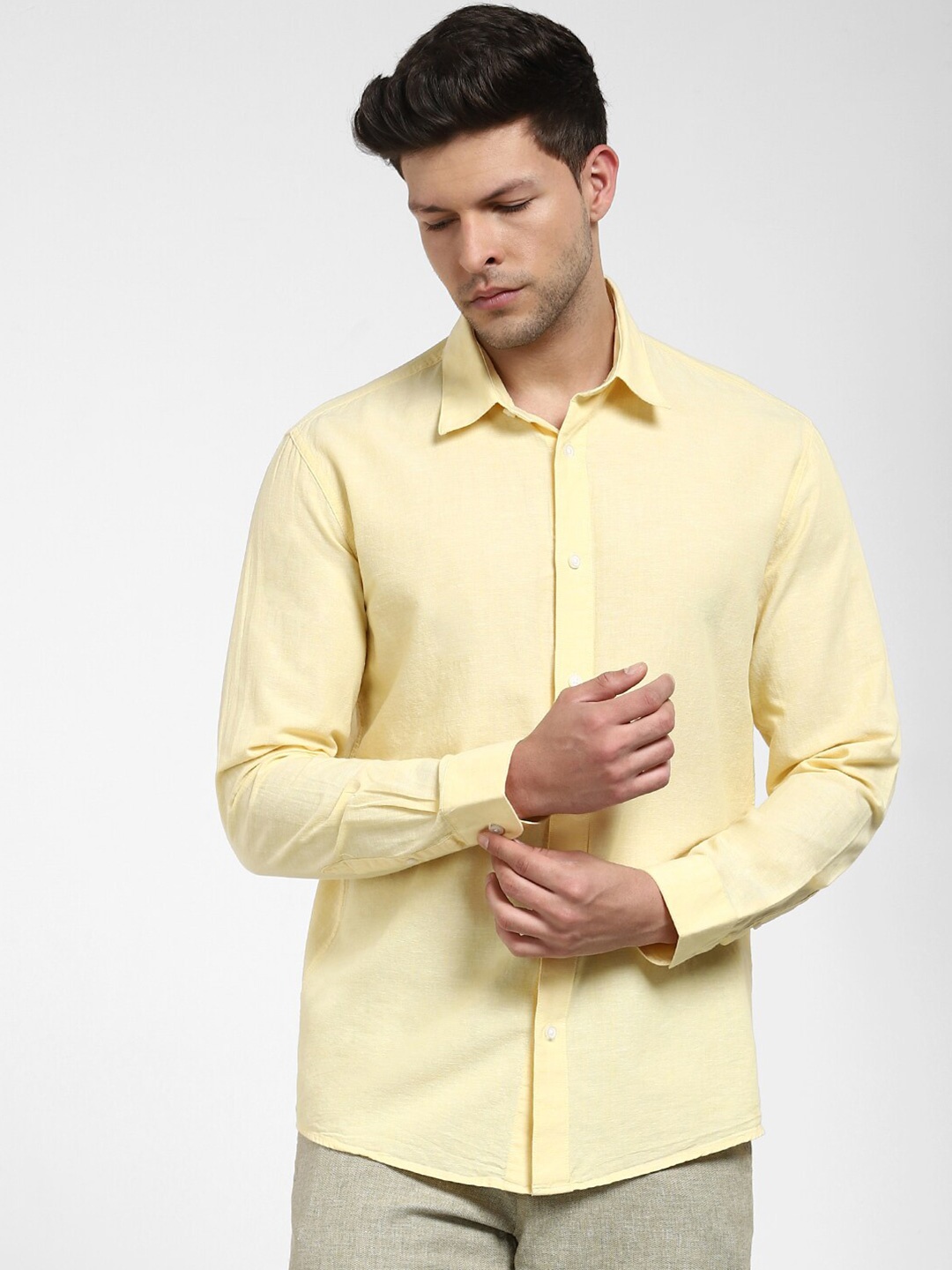 

SELECTED Cutaway Collar Cotton Casual Shirt, Yellow