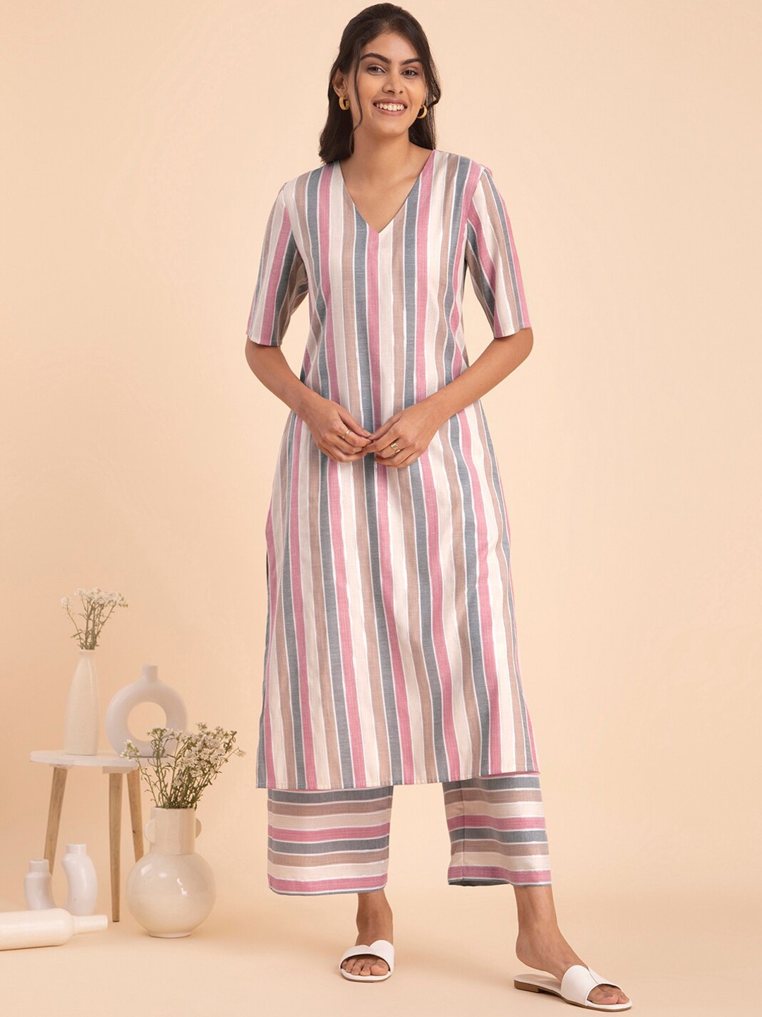 

Pink Fort V-Neck Striped Cotton Straight Kurta
