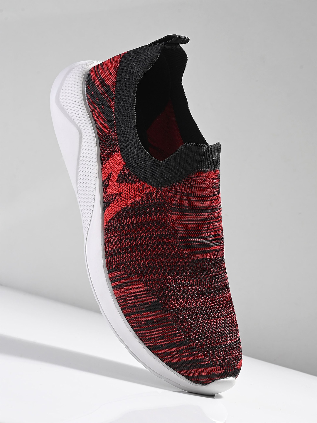 

HRX by Hrithik Roshan Women Flyknit Slip On Sports Shoes, Red