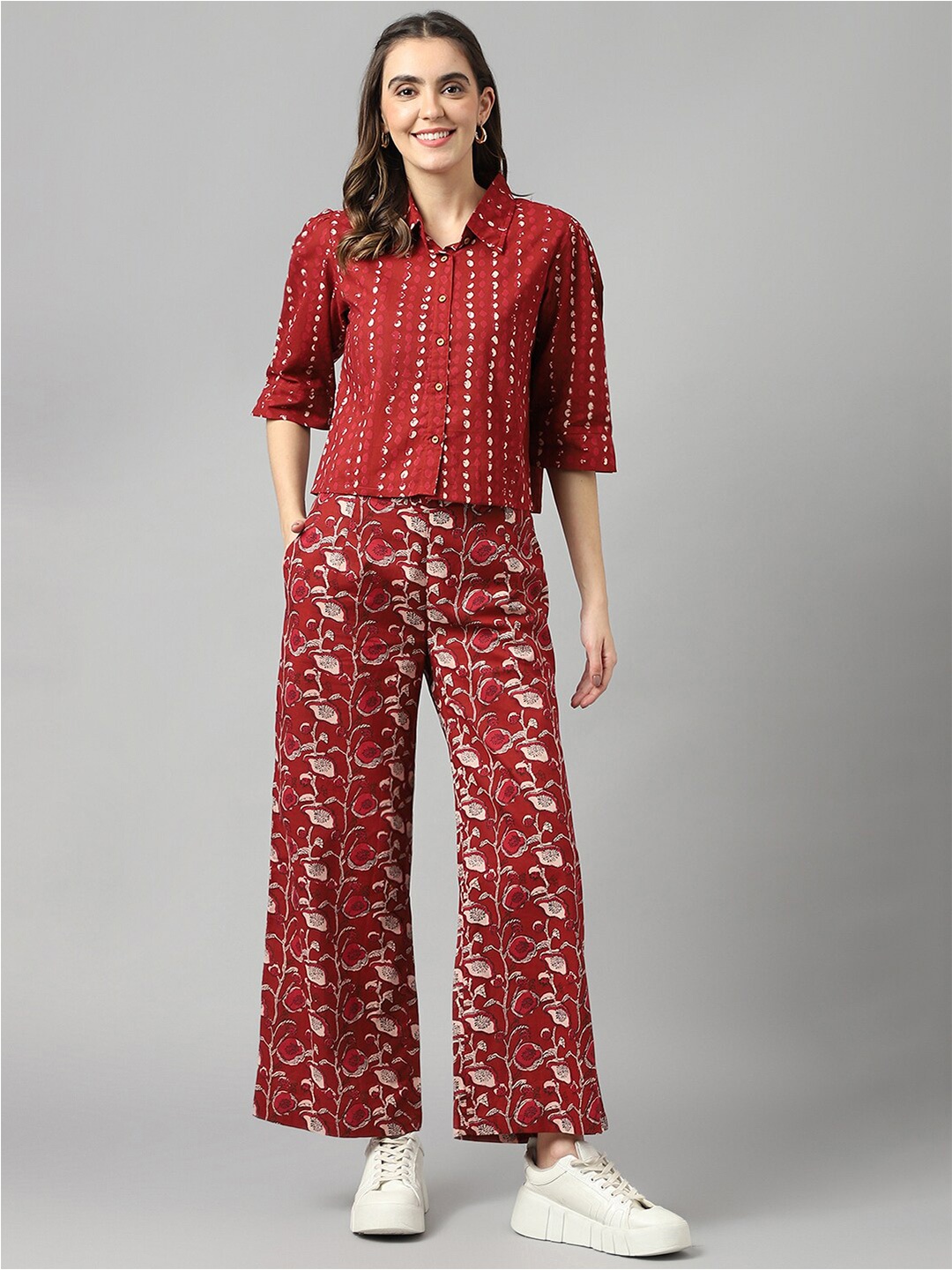 

DECKEDUP Geometric Printed Cotton Shirt Style Top, Maroon