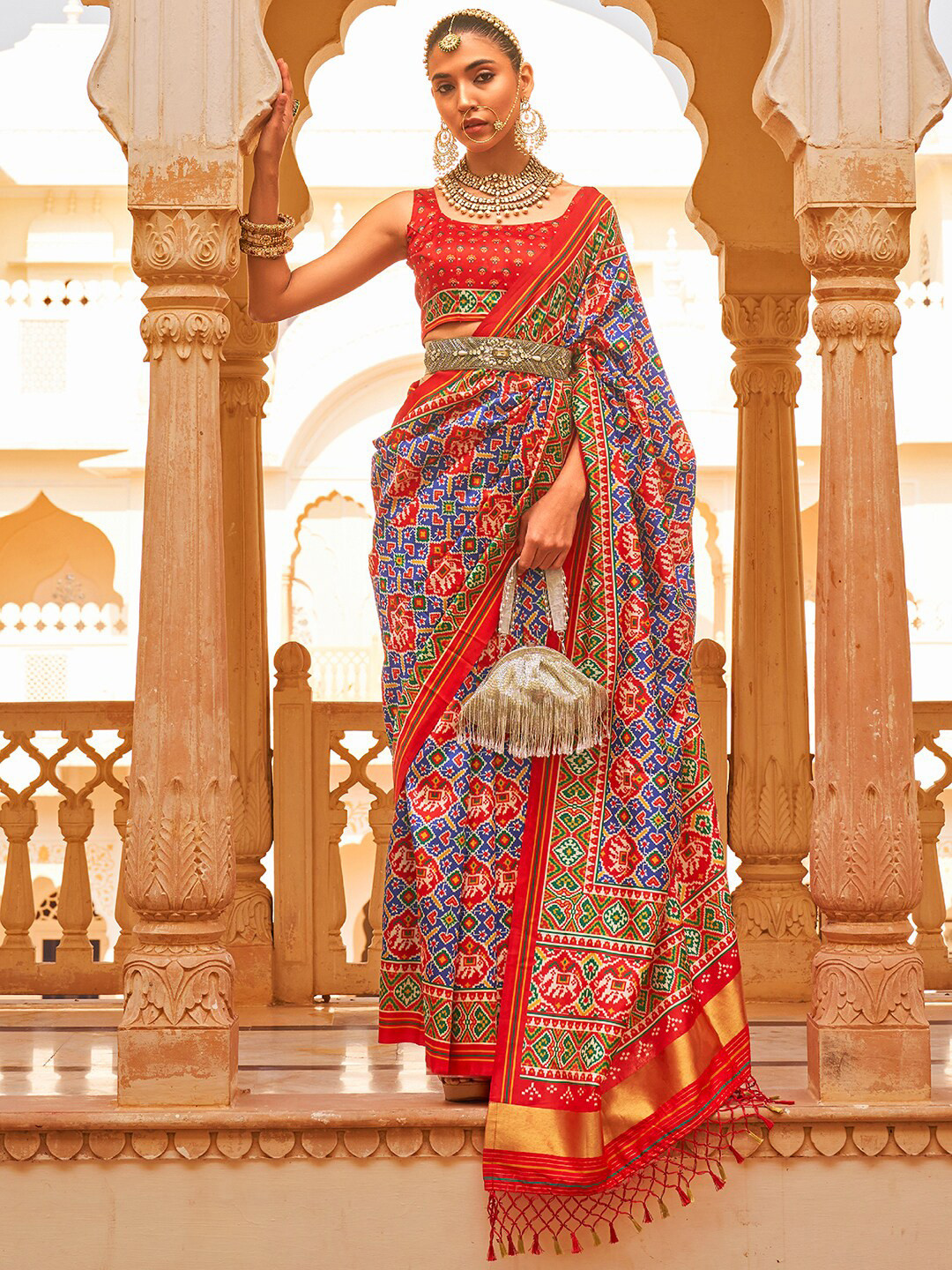 

Anouk Ethnic Motifs Printed Zari Ikat Saree, Blue