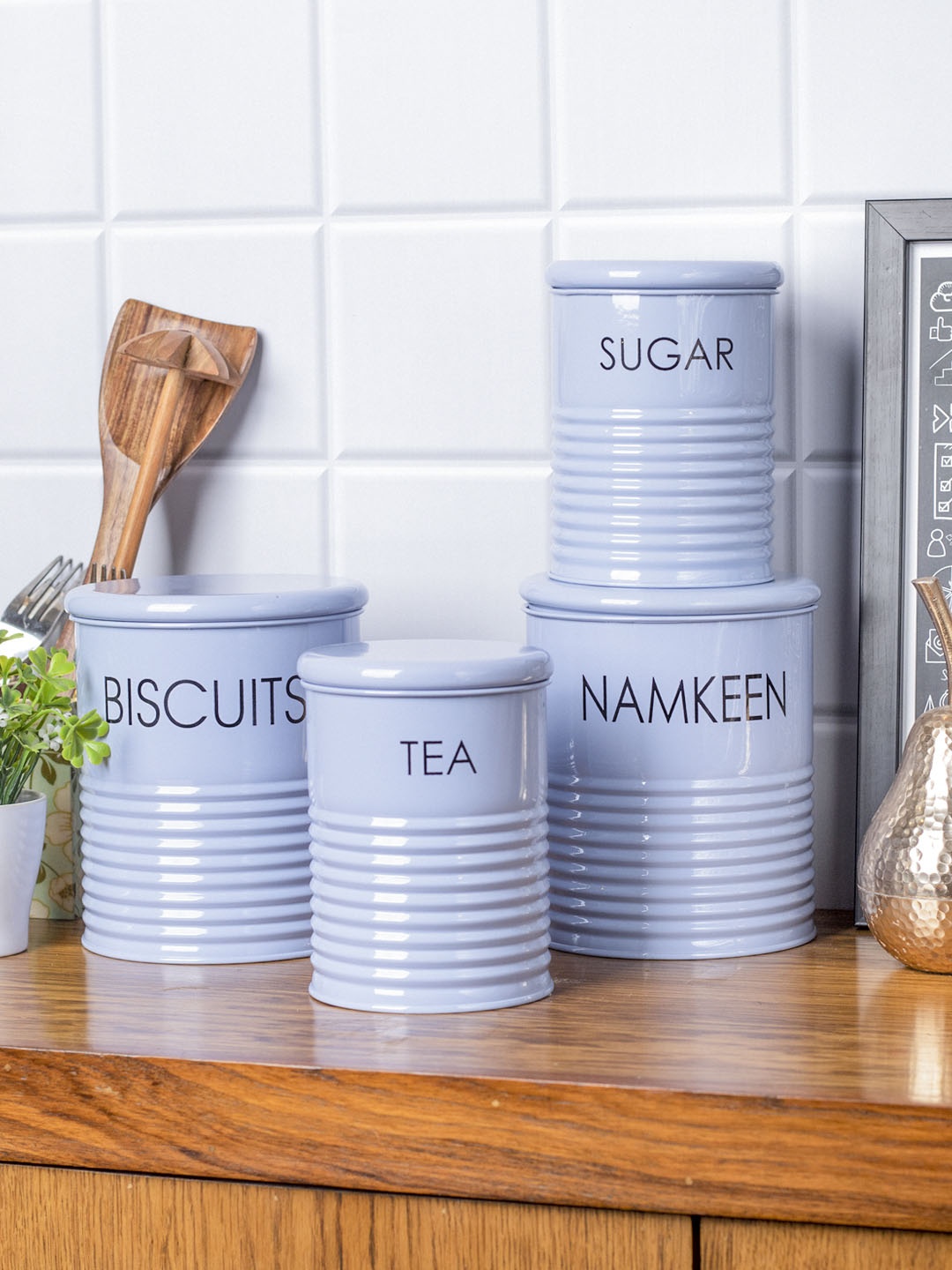 

MARKET99 Blue & White 4 Pieces Printed Metal Storage Jars With Lid