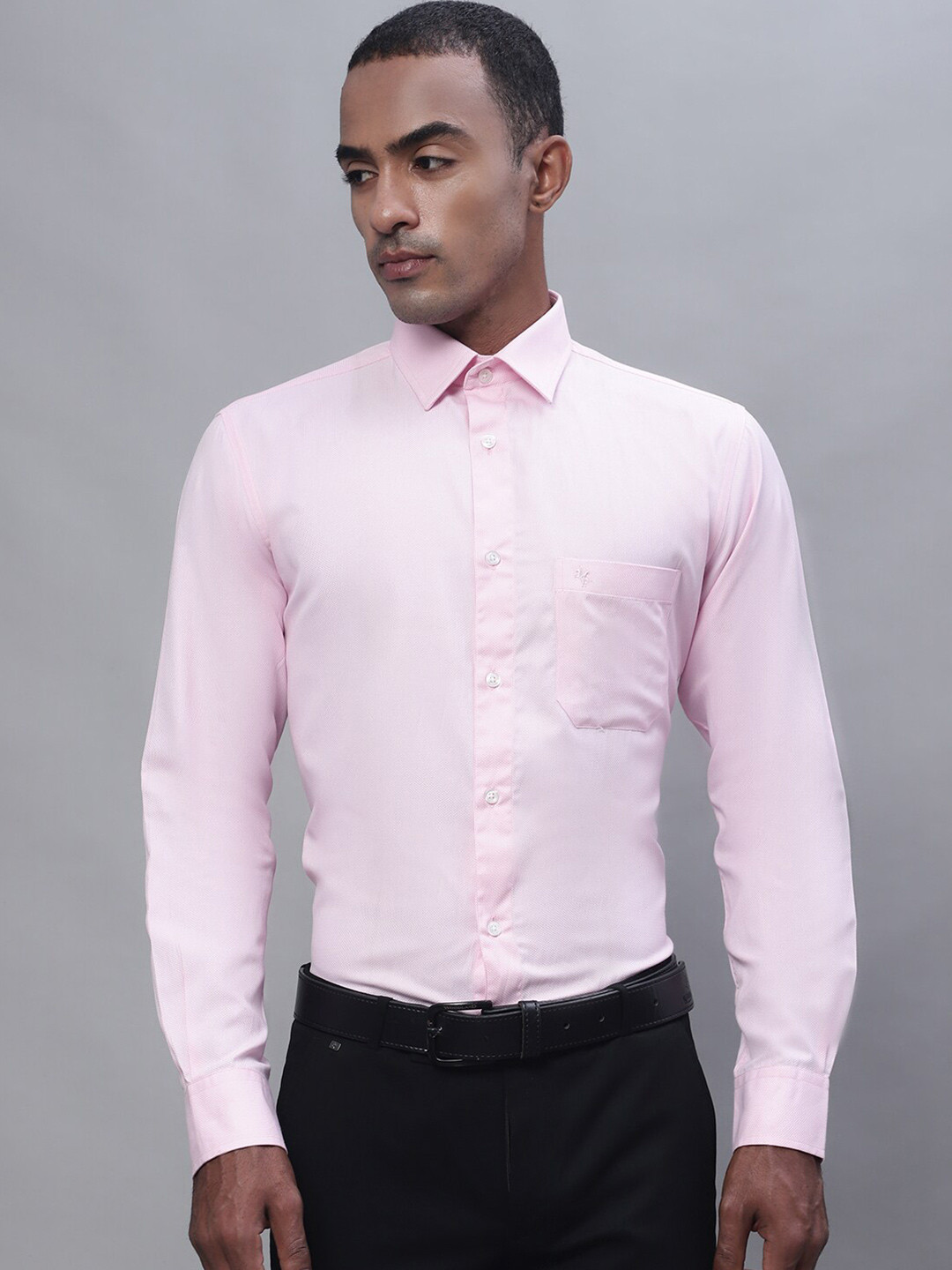 

Cantabil Men Cotton Opaque Formal Shirt, Pink