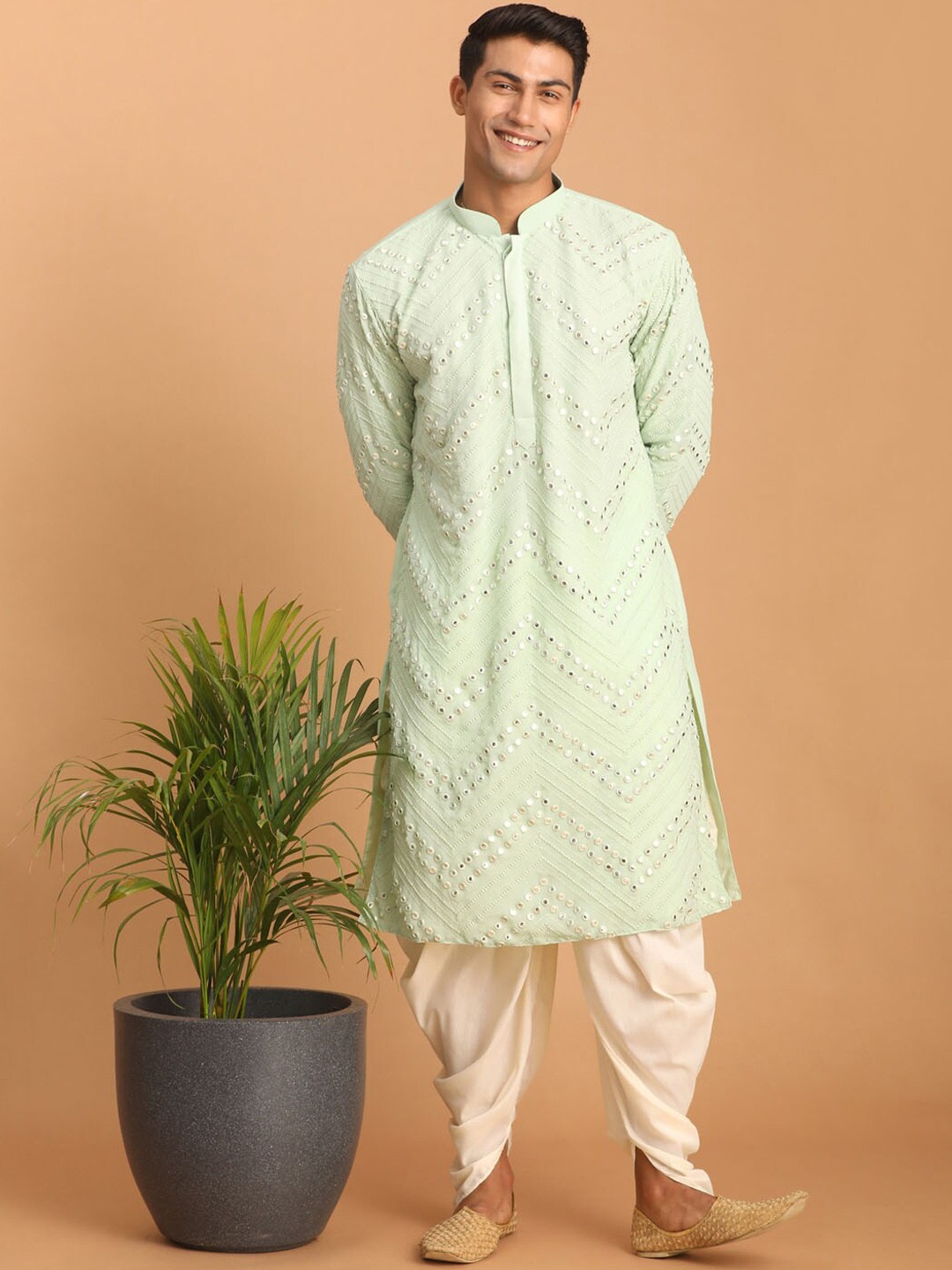 

VASTRAMAY Chevron Embroidered Mirror Work Kurta with Dhoti Pants, Green