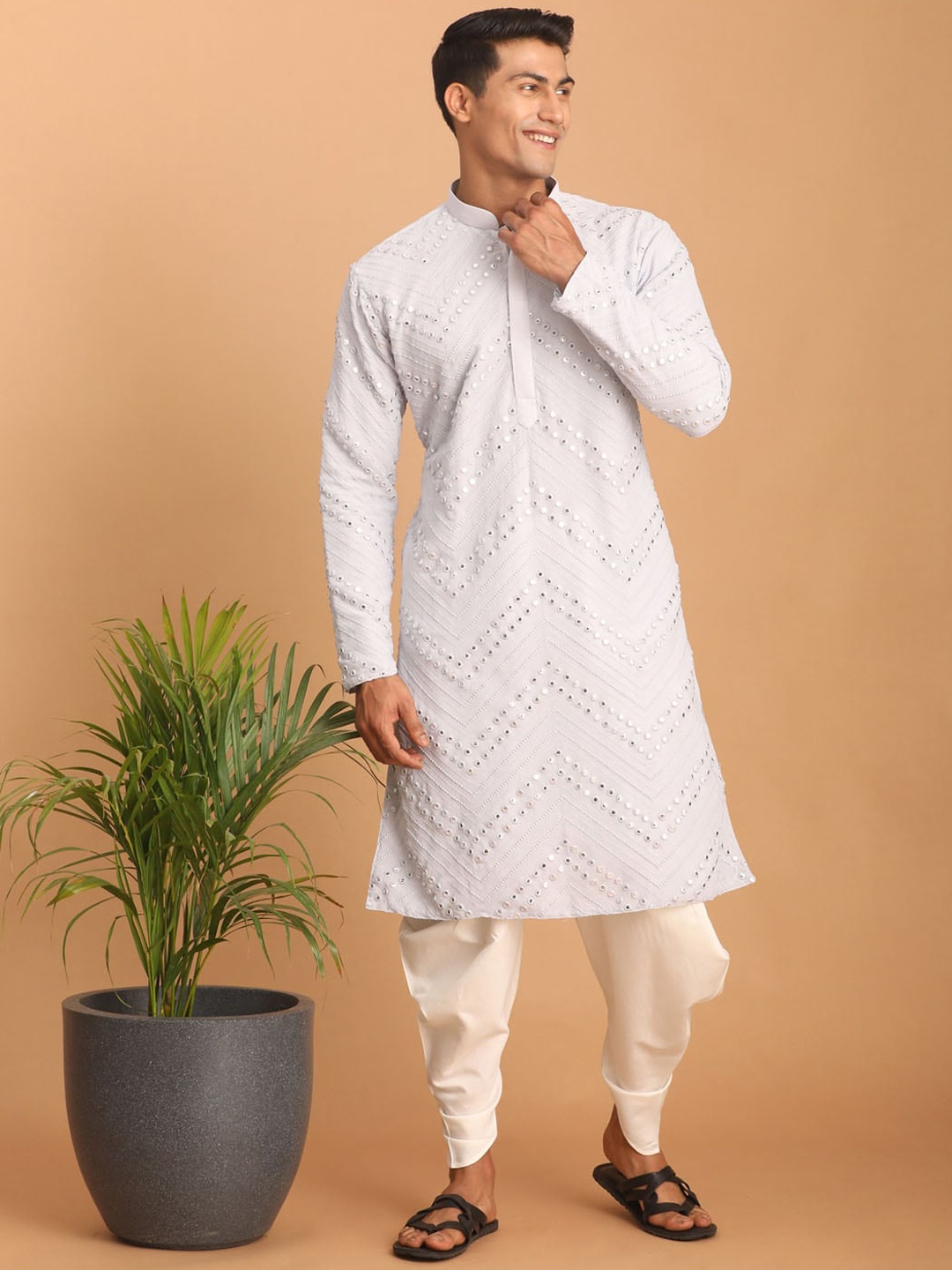 

VASTRAMAY Chevron Embroidered Mirror Work Kurta with Dhoti Pants, White