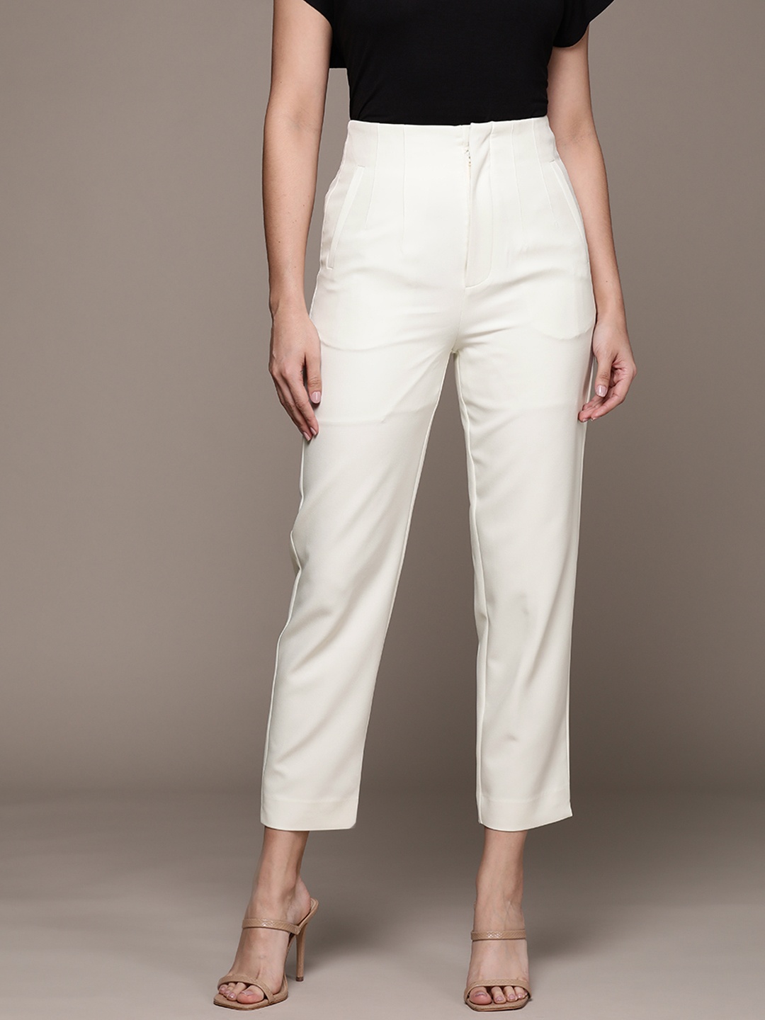 

Label Ritu Kumar High-Rise Tapered Fit Pleated Cropped Trousers, Off white