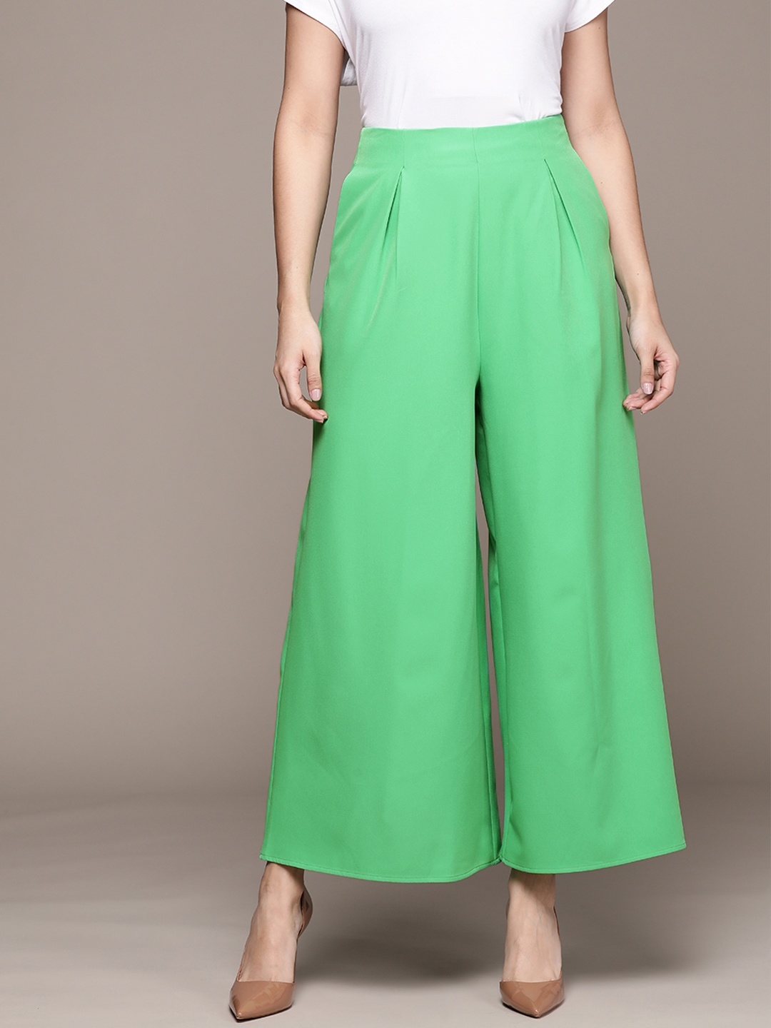 

Label Ritu Kumar Relaxed Flared Pleated Trousers, Green