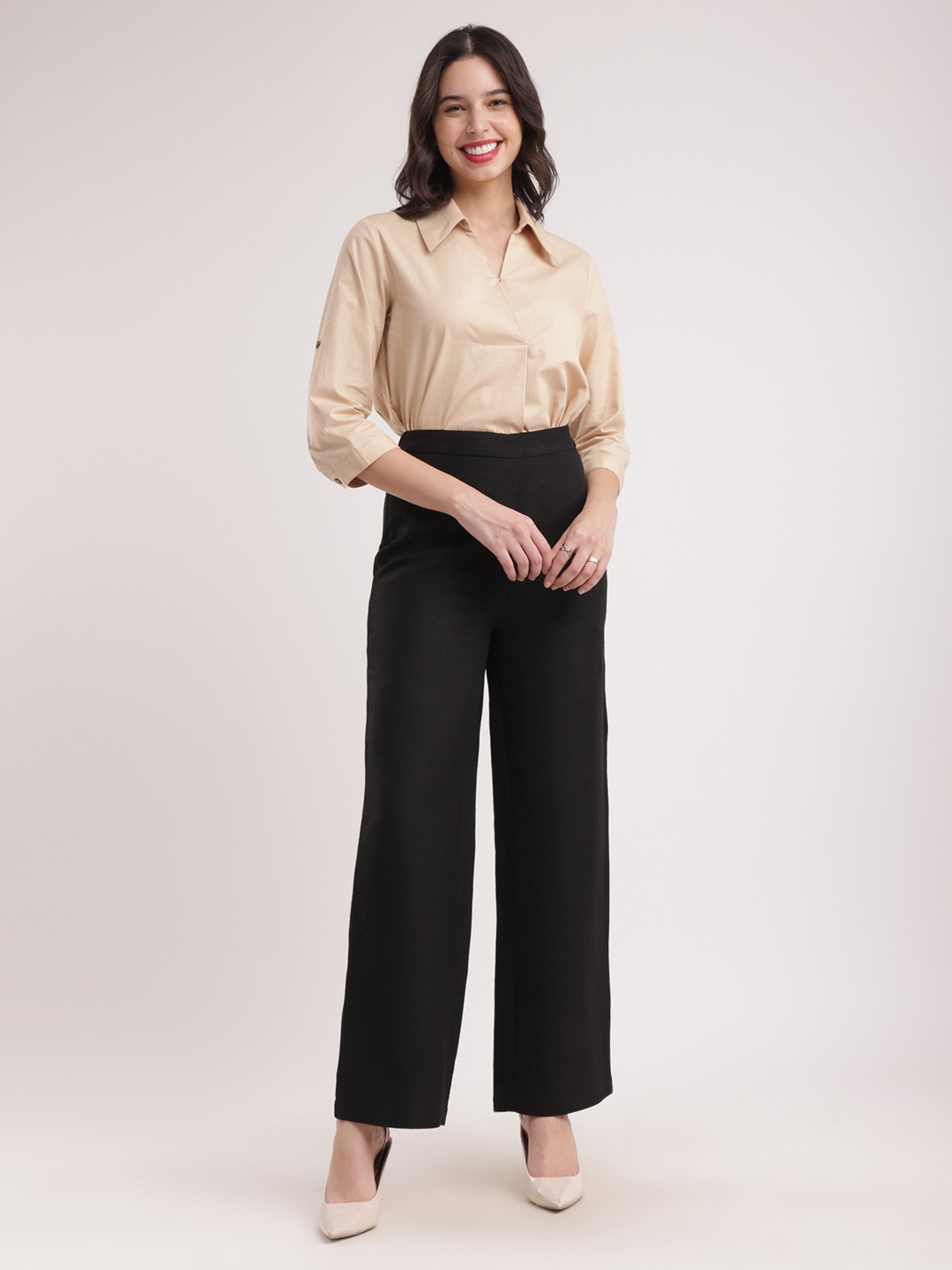 

FableStreet Women Mid Rise Relaxed Linen Trousers, Black