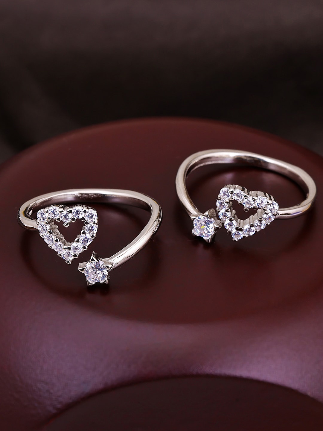 

Pissara by Sukkhi Set Of 2 Rhodium-Plated 925 Sterling Silver CZ-Studded Toe Rings