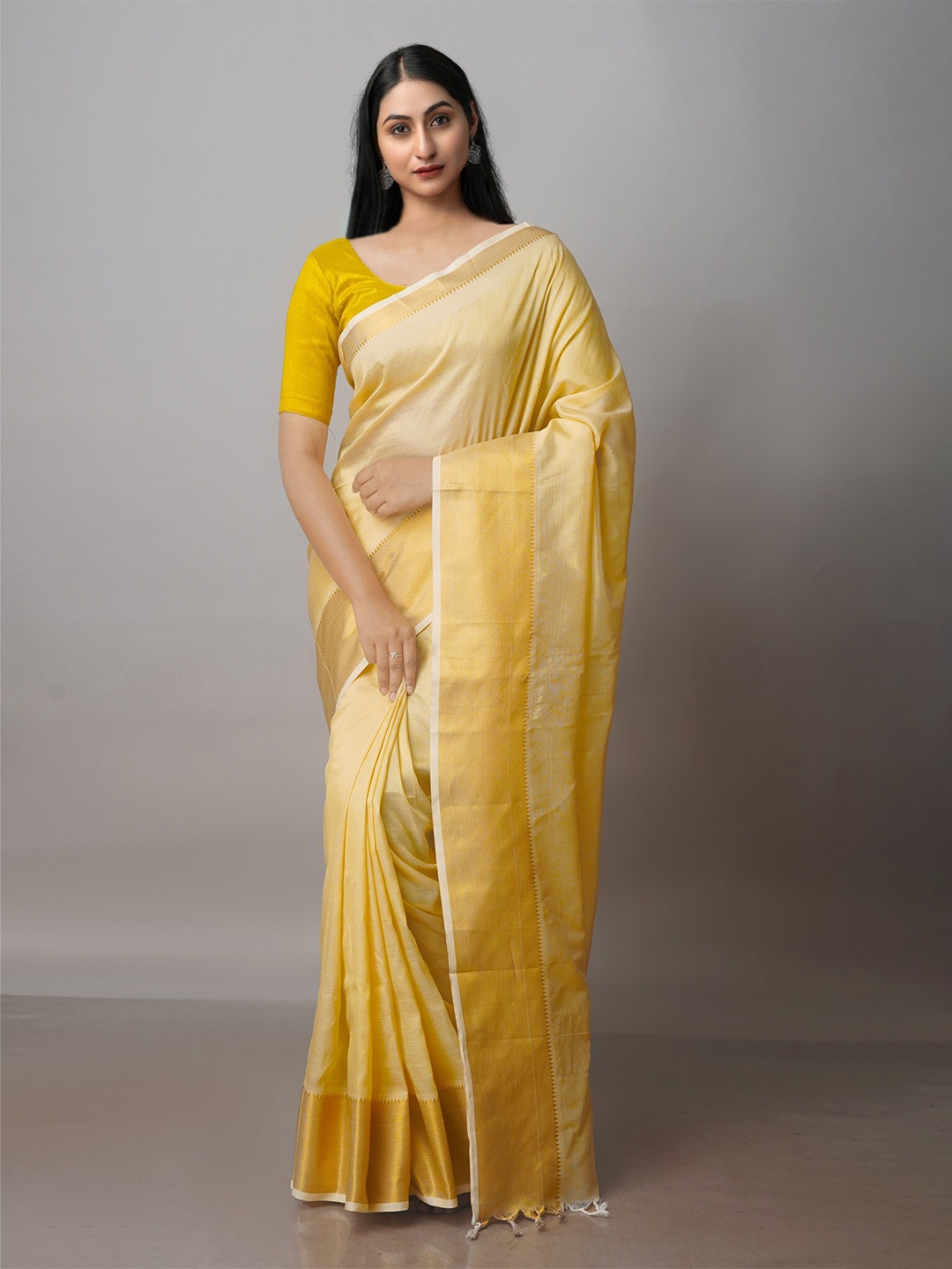 

Unnati Silks Zari Mangalagiri Saree, Cream