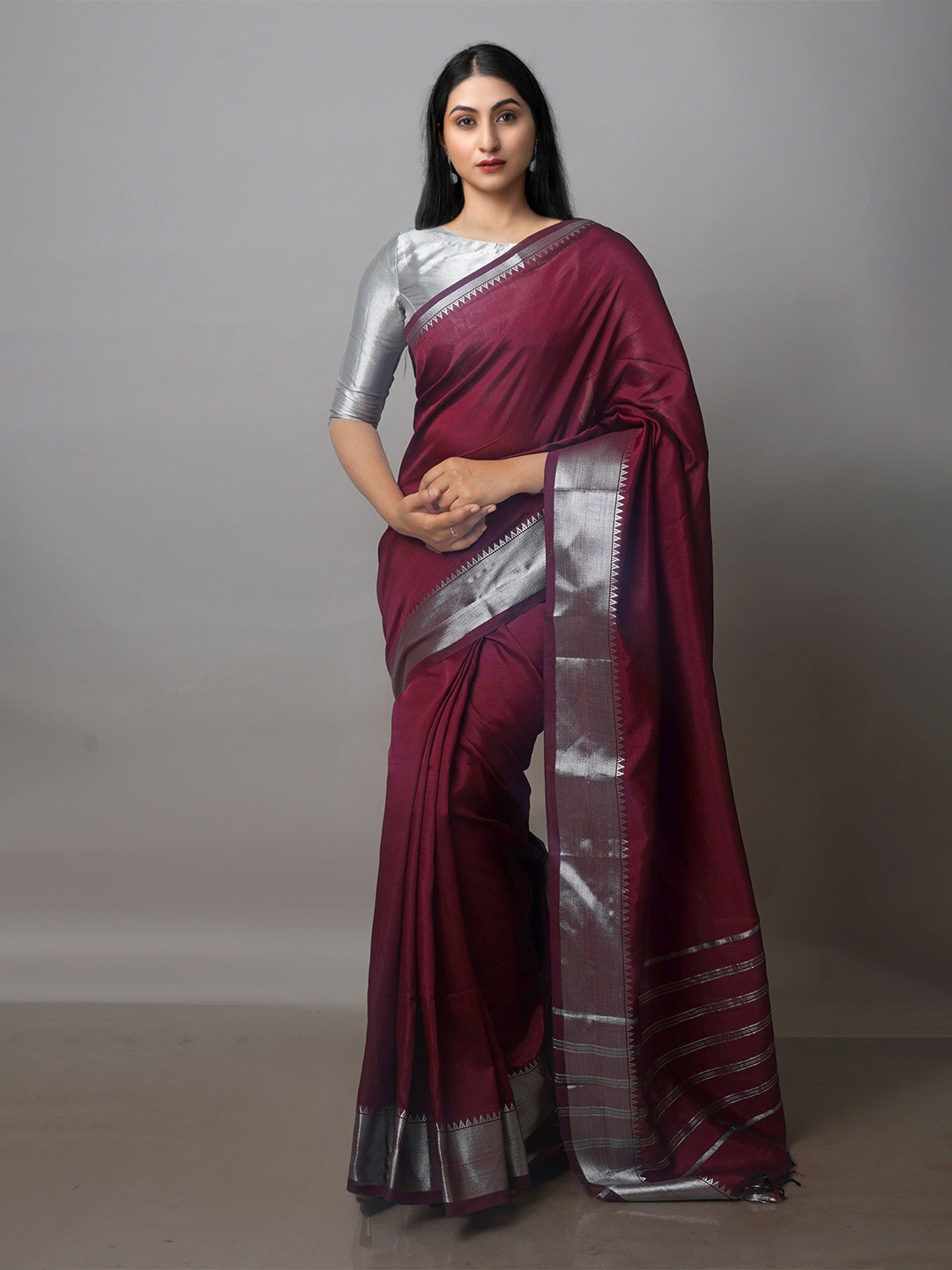 

Unnati Silks Zari Mangalagiri Saree, Maroon