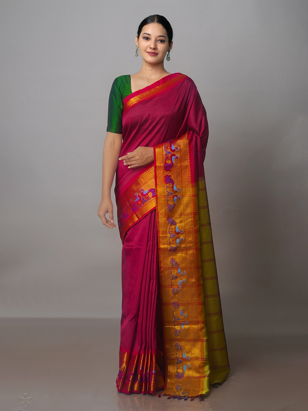 

Unnati Silks Zari Silk Blend Mangalagiri Saree, Red