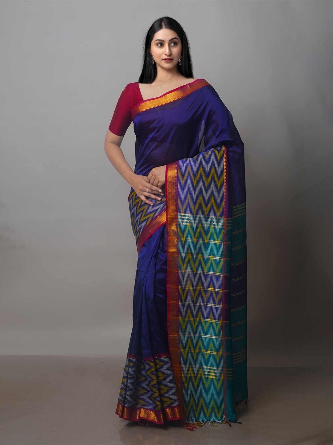 

Unnati Silks Woven Design Zari Silk Blend Mangalagiri Saree, Violet