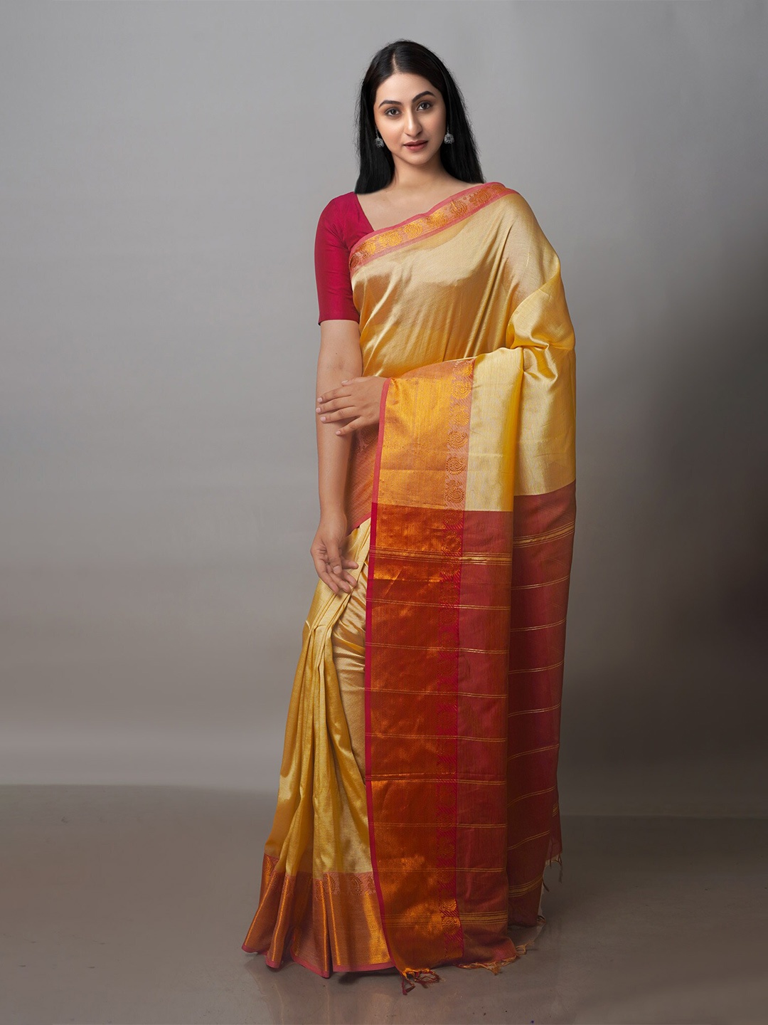 

Unnati Silks Zari Silk Blend Mangalagiri Saree, Cream